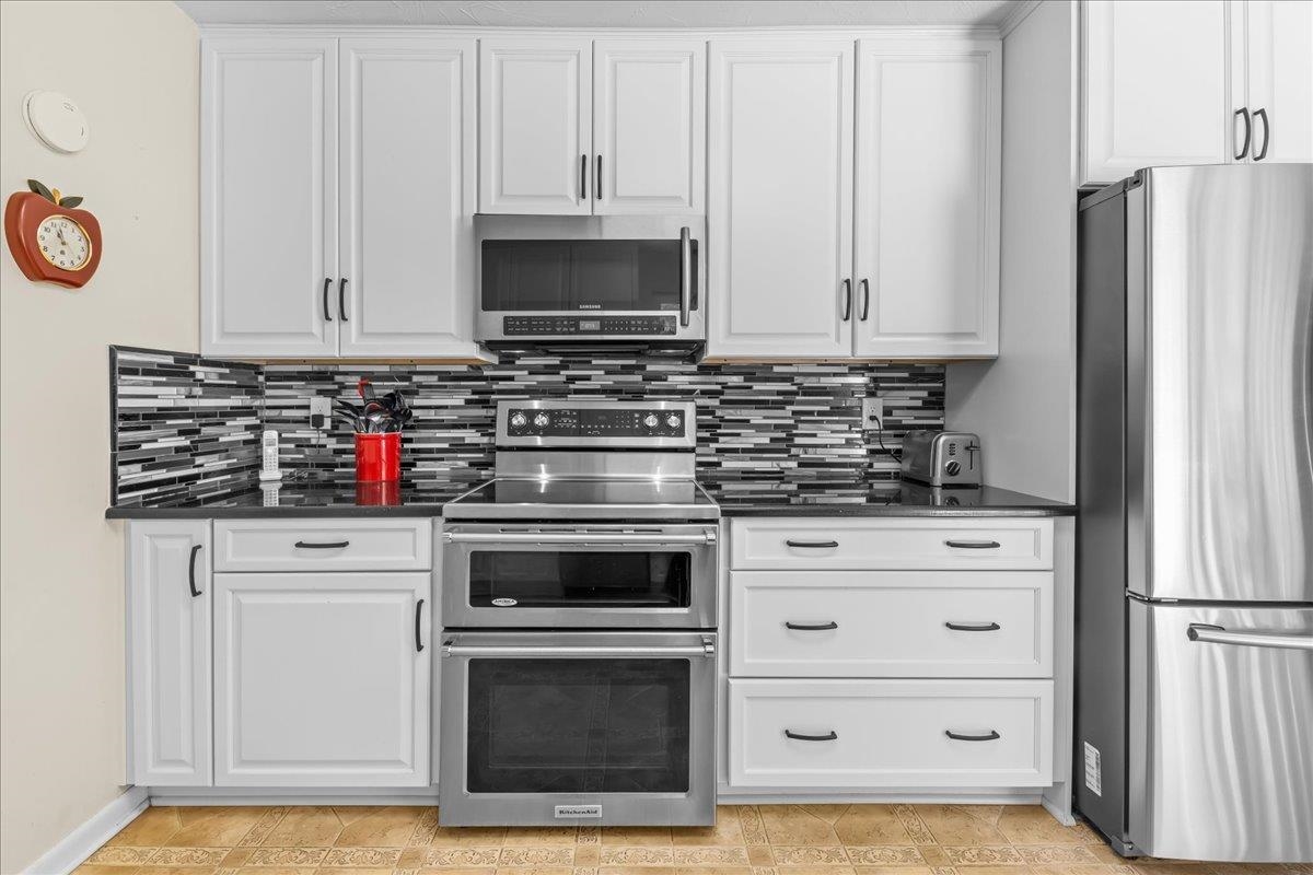 2940 Huntington Drive