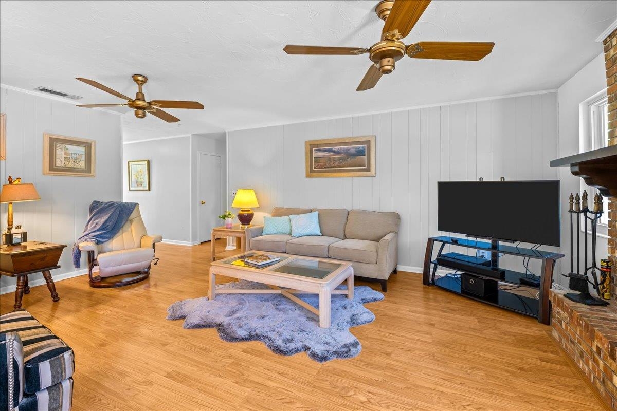 2940 Huntington Drive