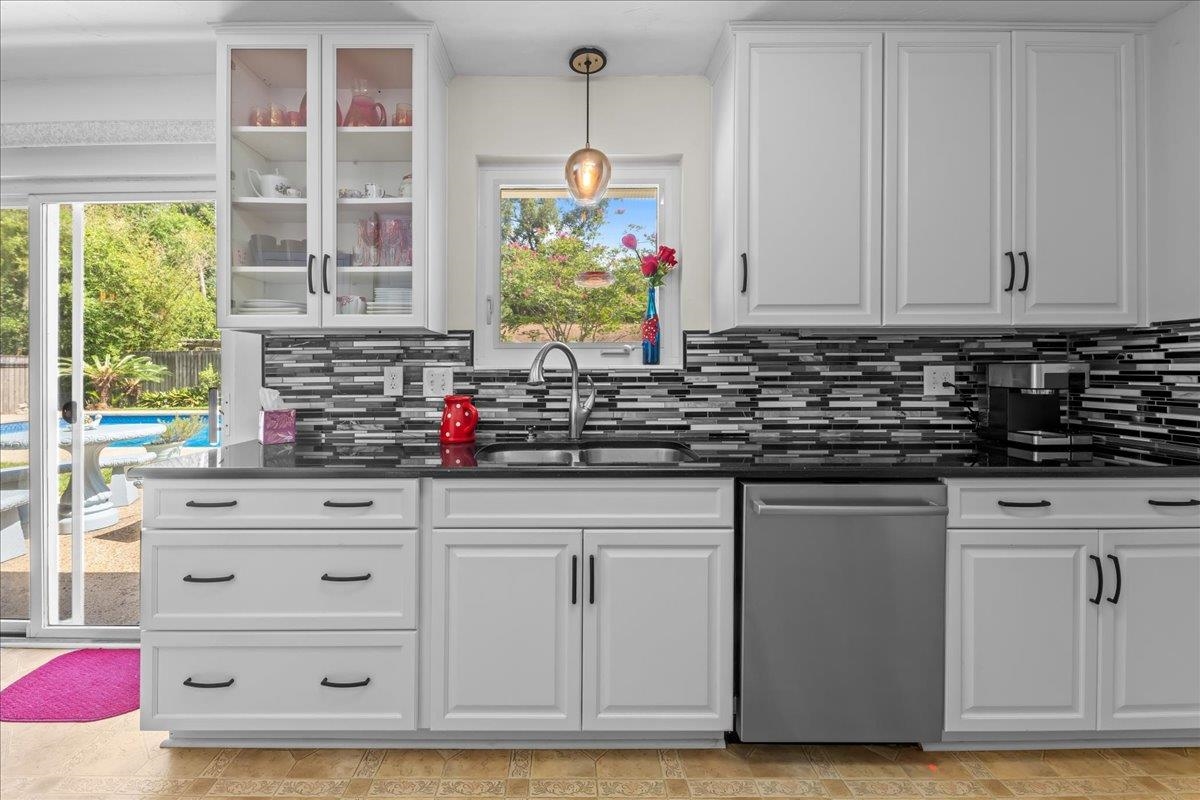 2940 Huntington Drive