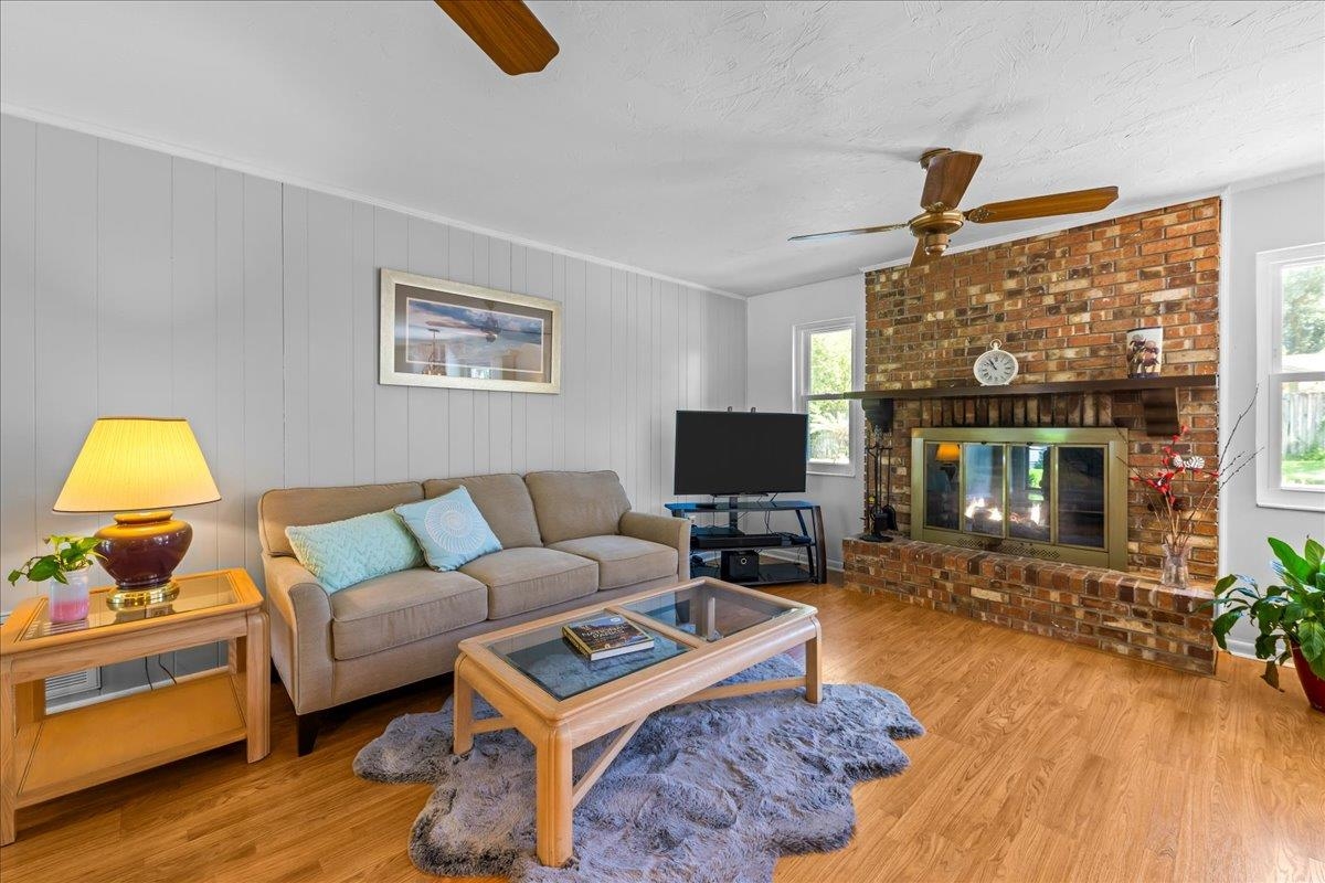 2940 Huntington Drive