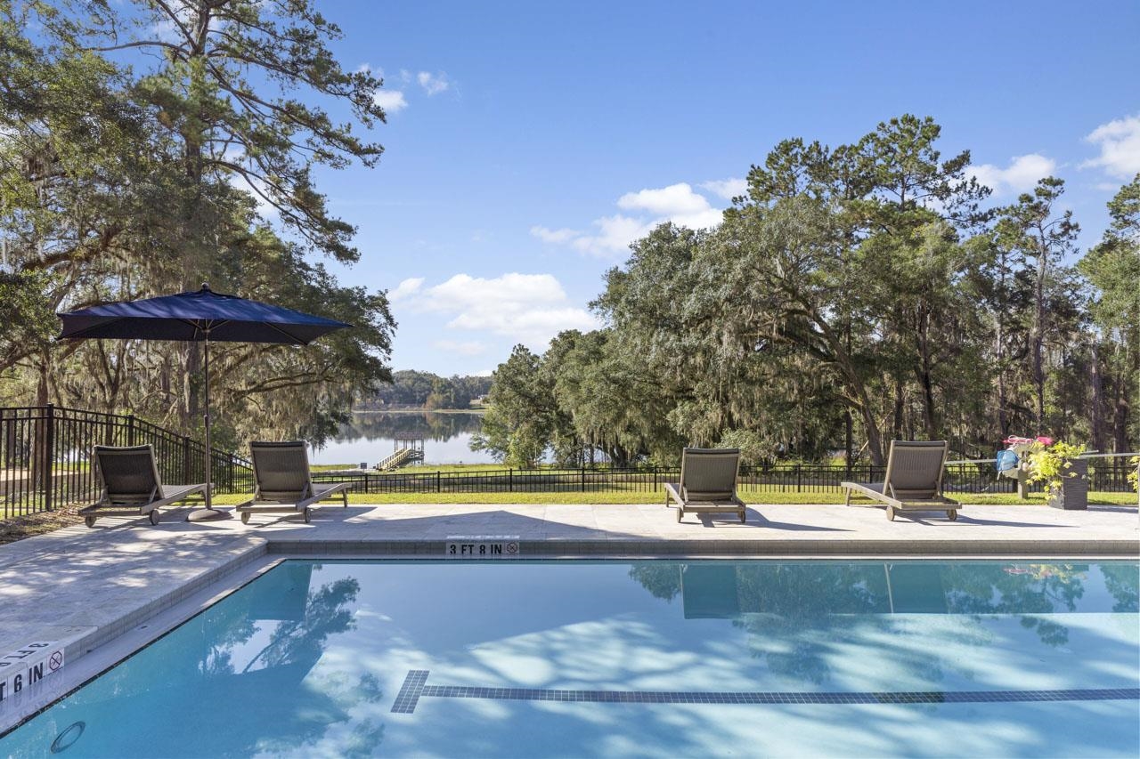 190 Camellia Oaks Avenue