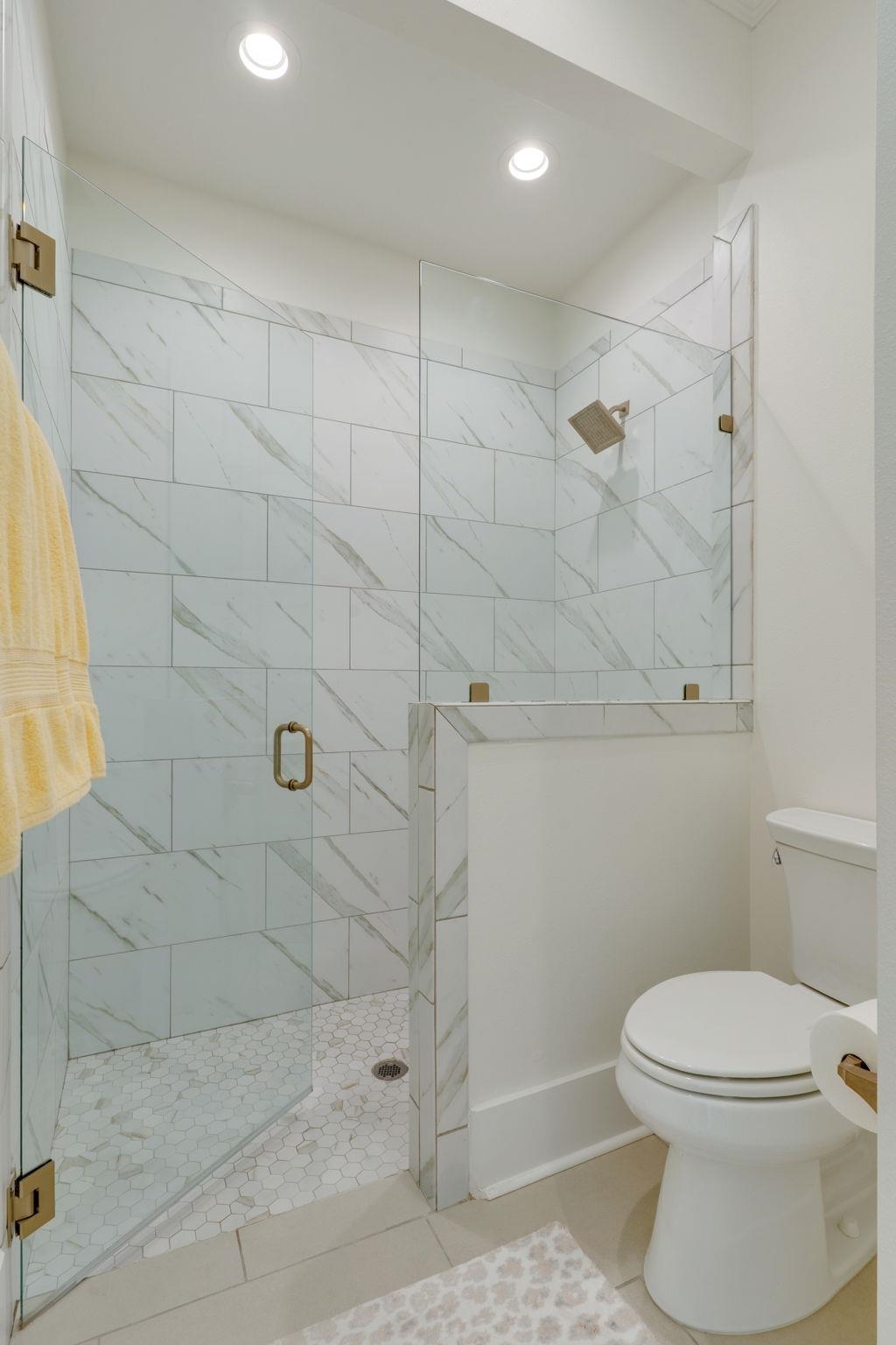 190 Camellia Oaks Avenue