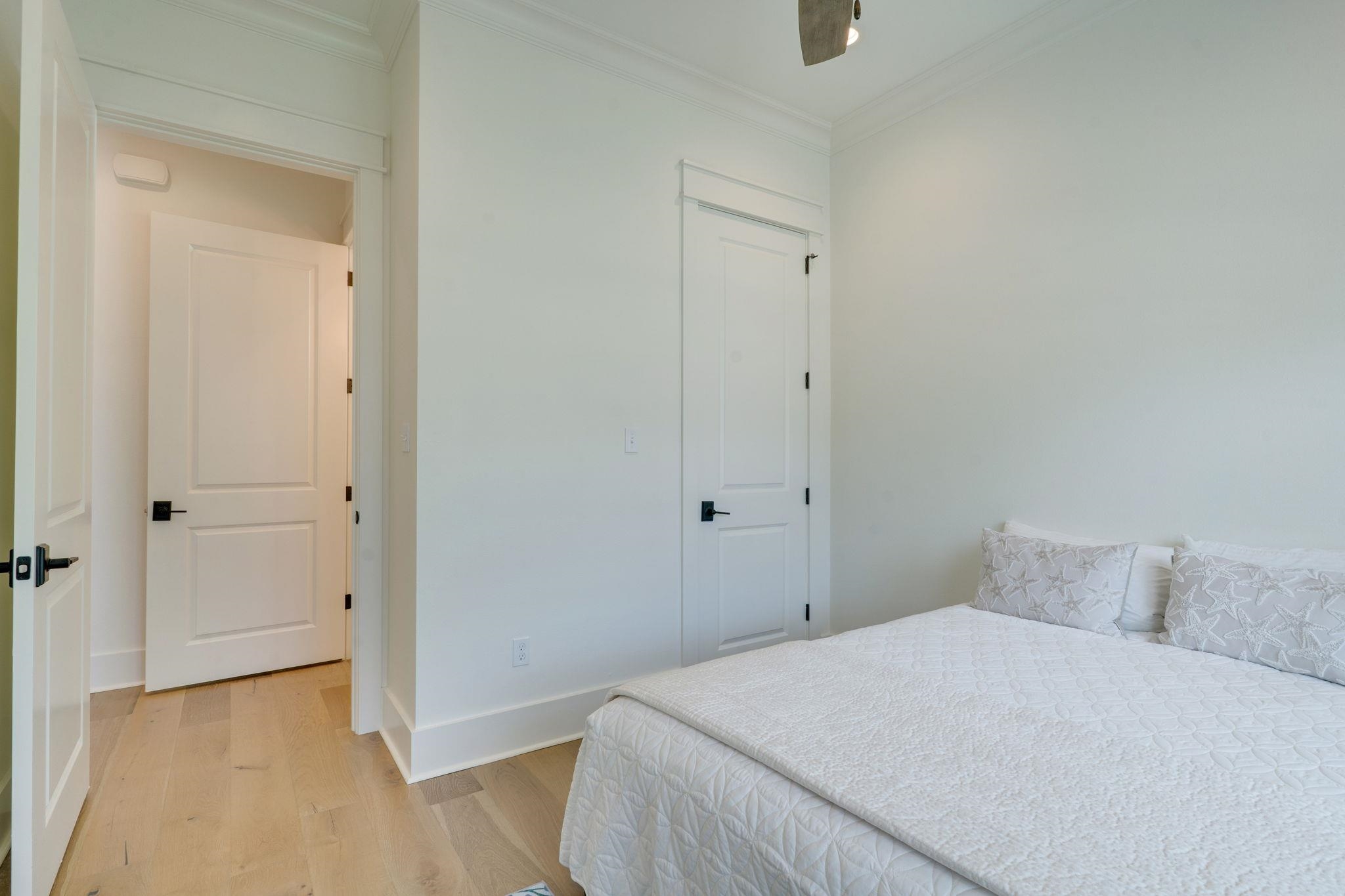 190 Camellia Oaks Avenue