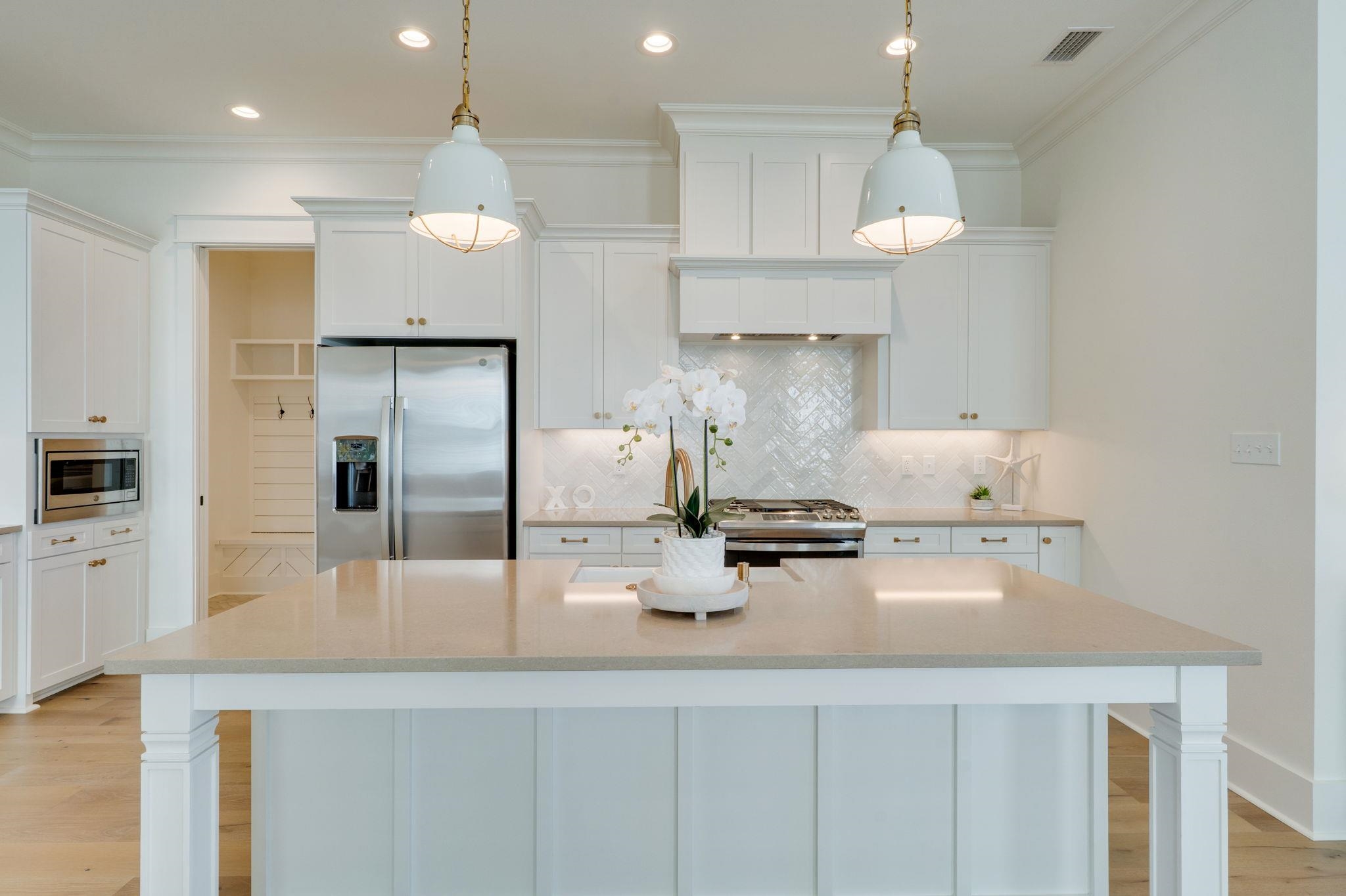 190 Camellia Oaks Avenue