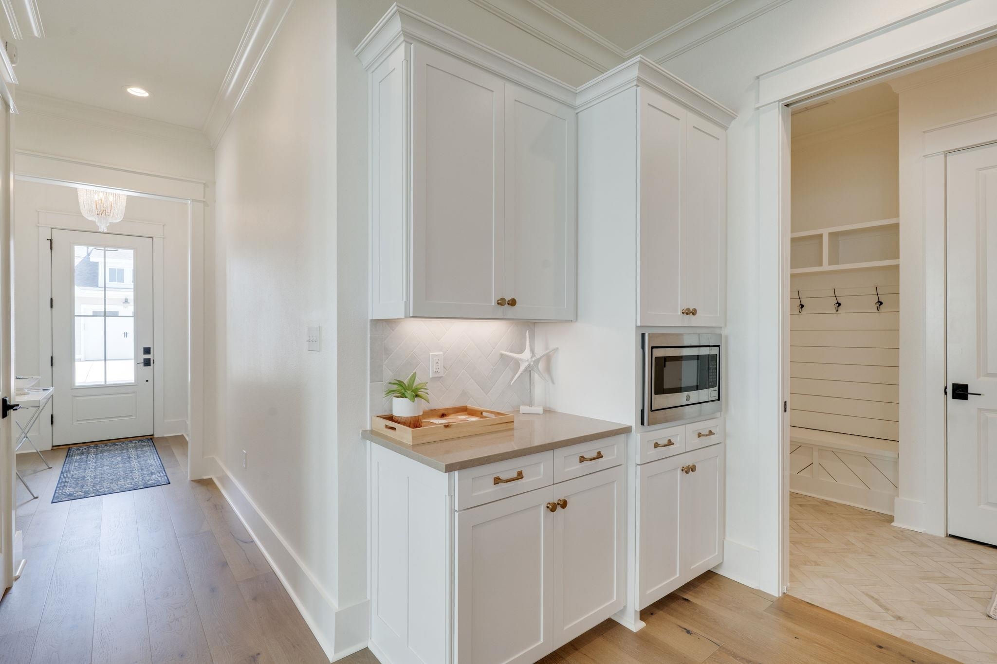 190 Camellia Oaks Avenue