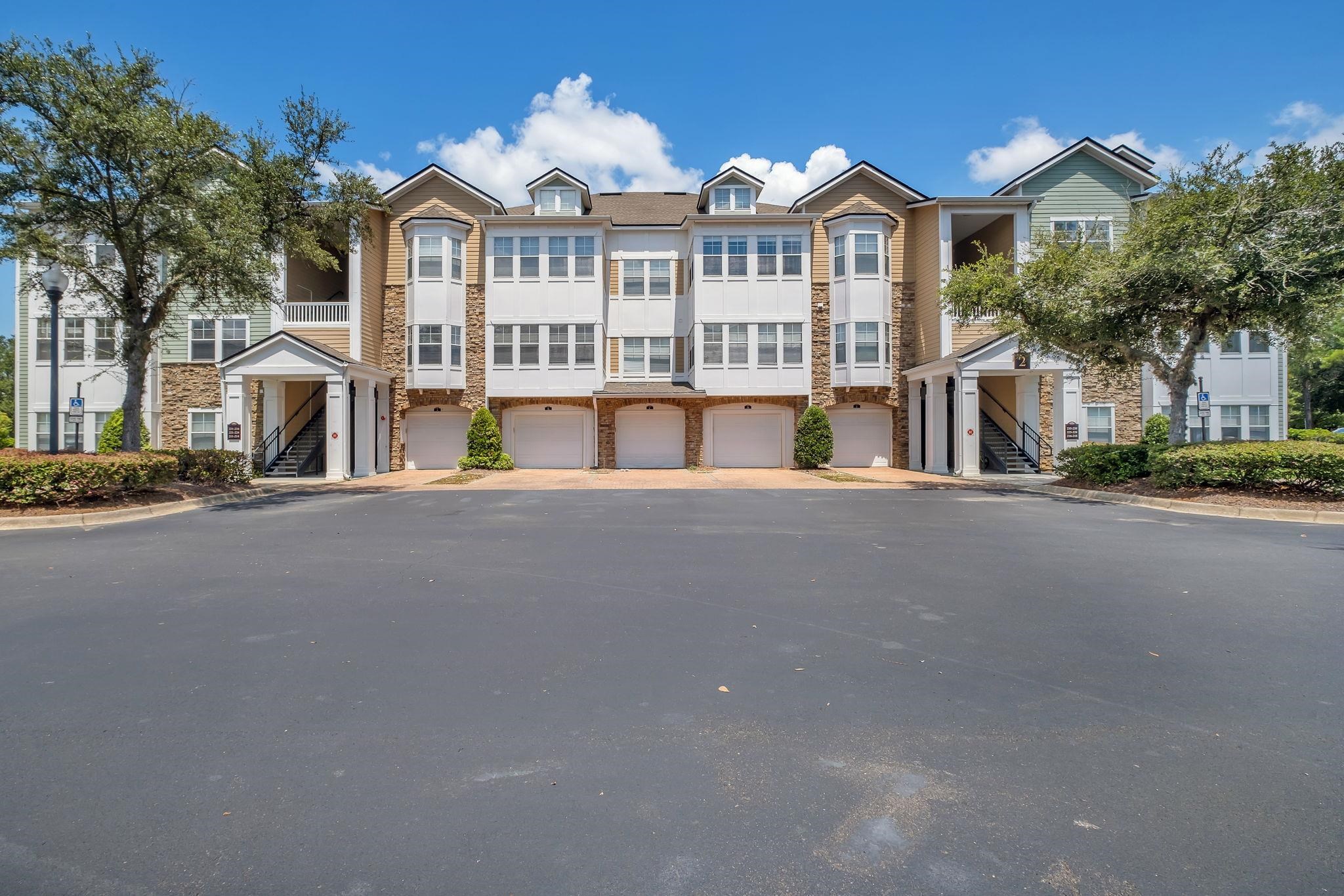 2801 CHANCELLORSVILLE Drive Unit: 232