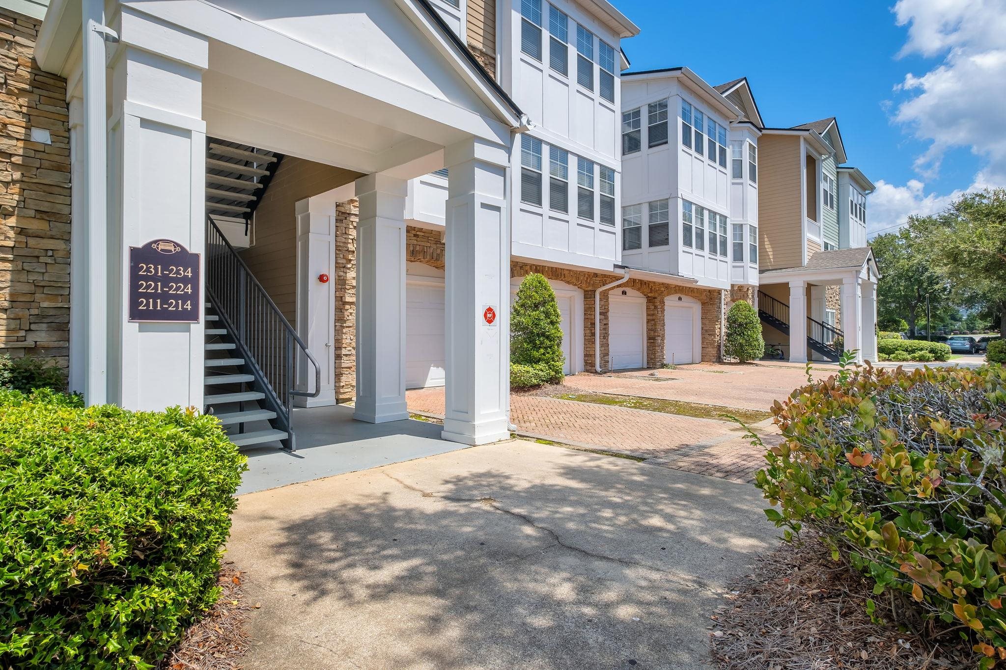 2801 CHANCELLORSVILLE Drive Unit: 232