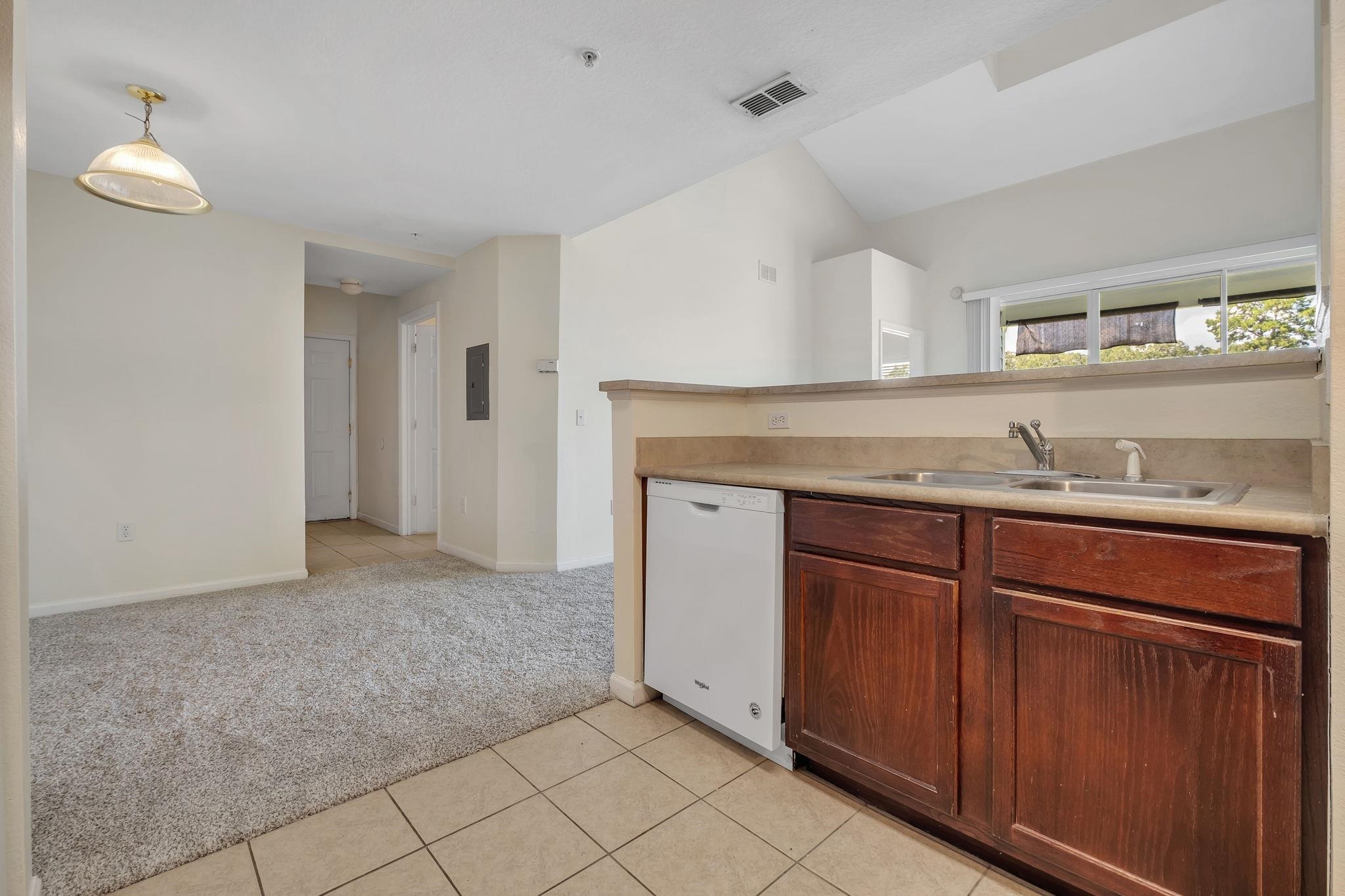 2801 CHANCELLORSVILLE Drive Unit: 928