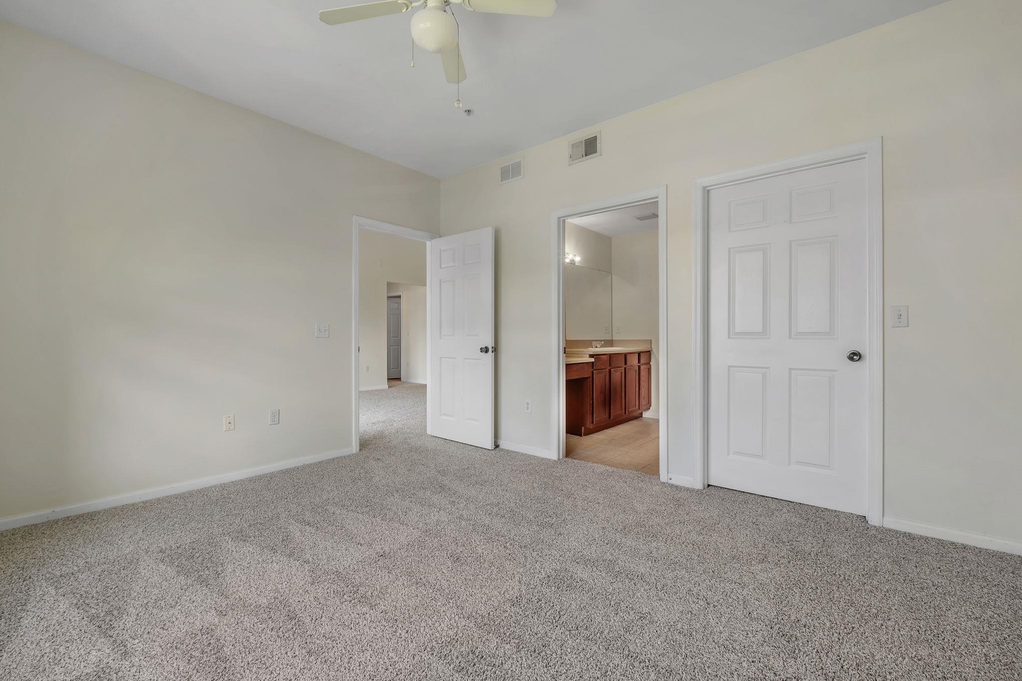 2801 CHANCELLORSVILLE Drive Unit: 928