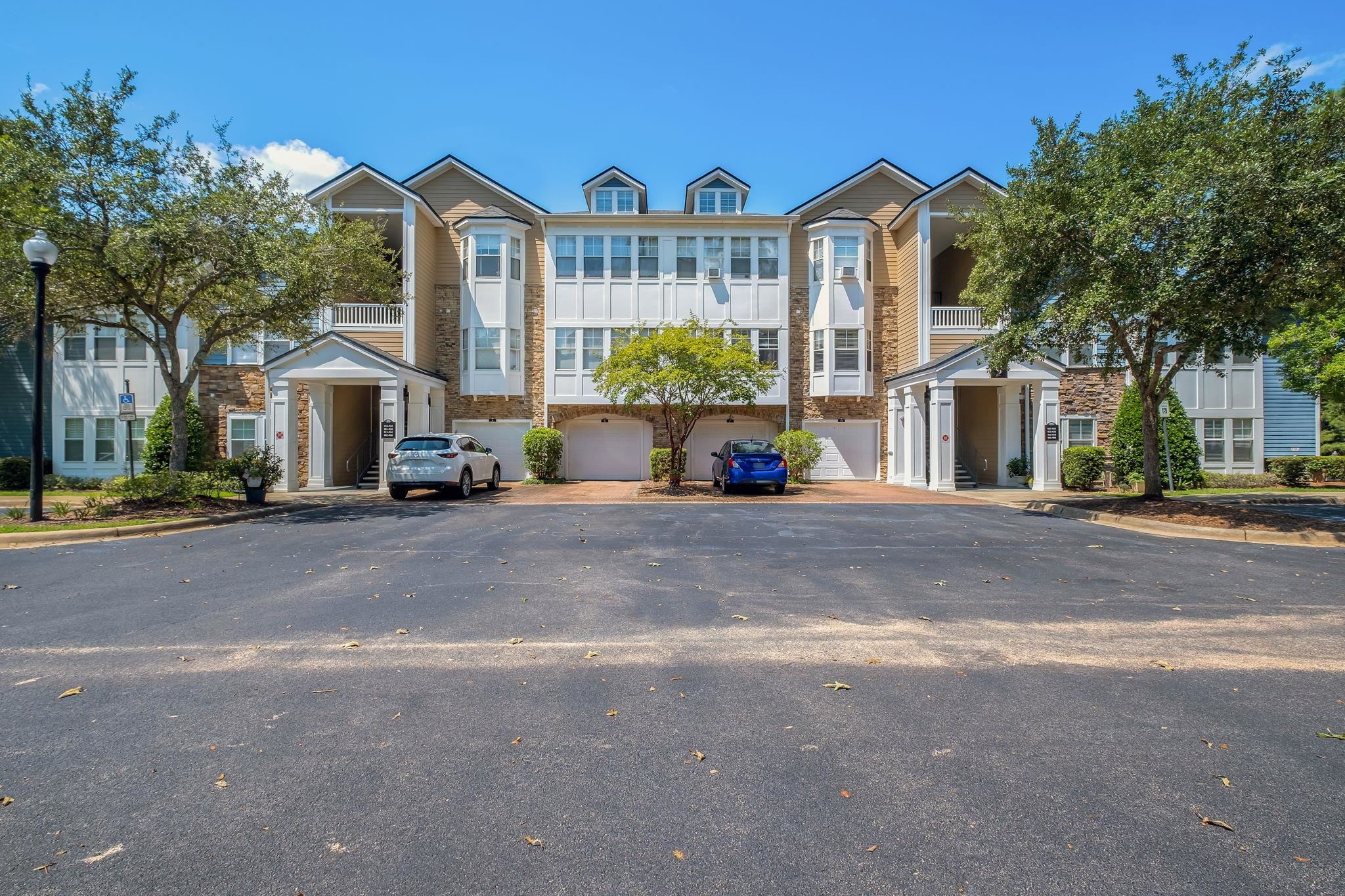 2801 CHANCELLORSVILLE Drive Unit: 928