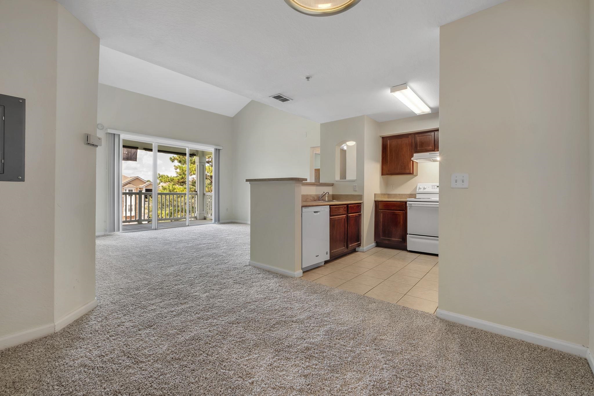 2801 CHANCELLORSVILLE Drive Unit: 928