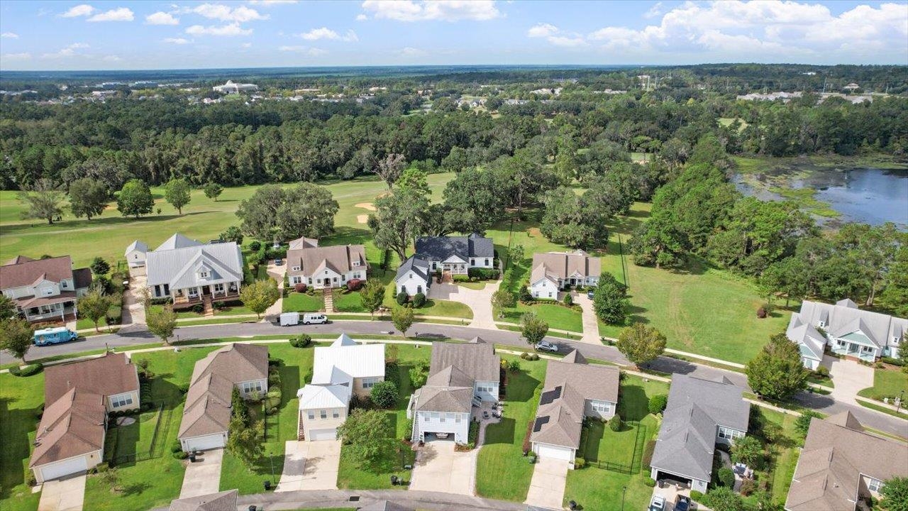 3044 DICKINSON Drive