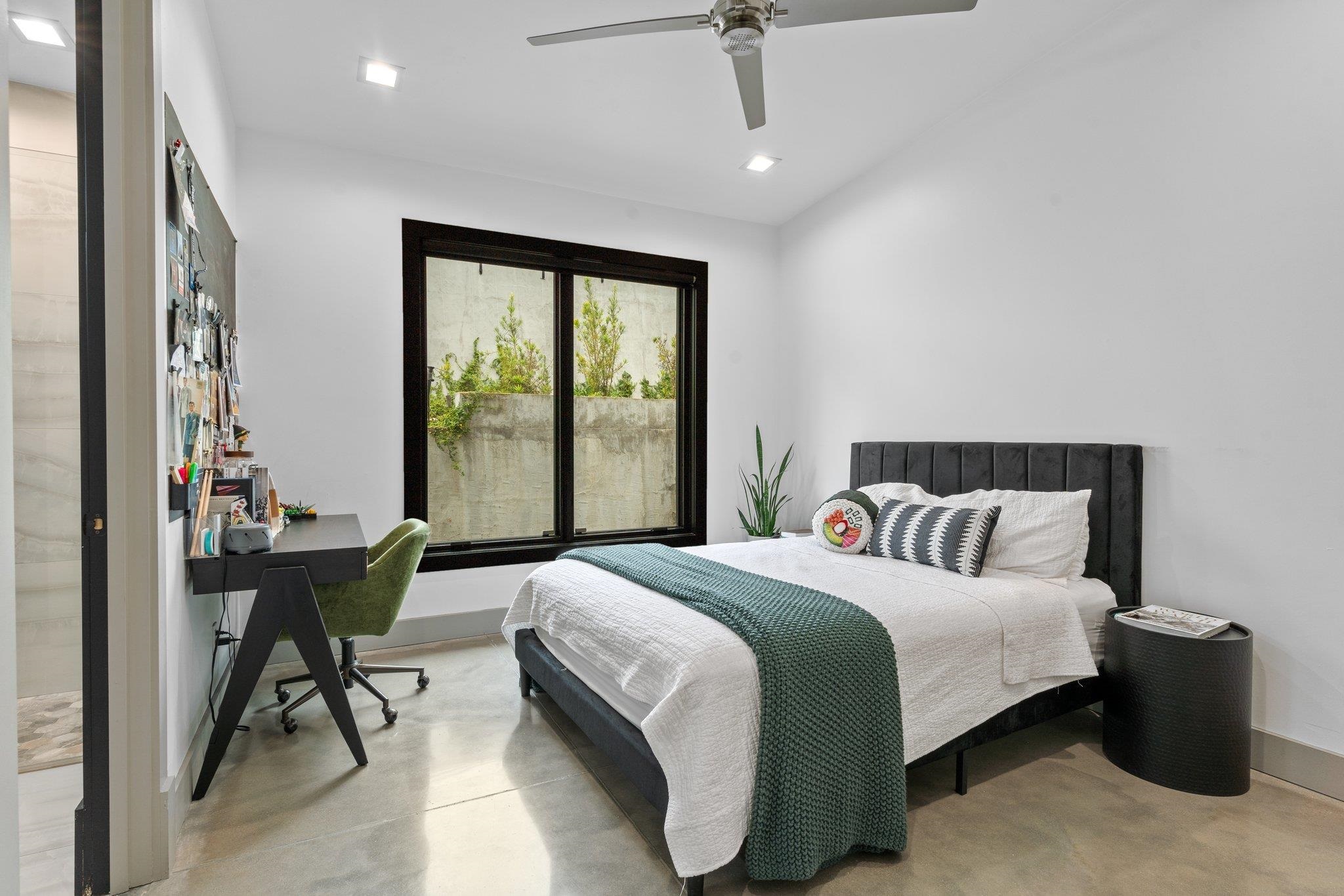 719 Middlebrooks Circle