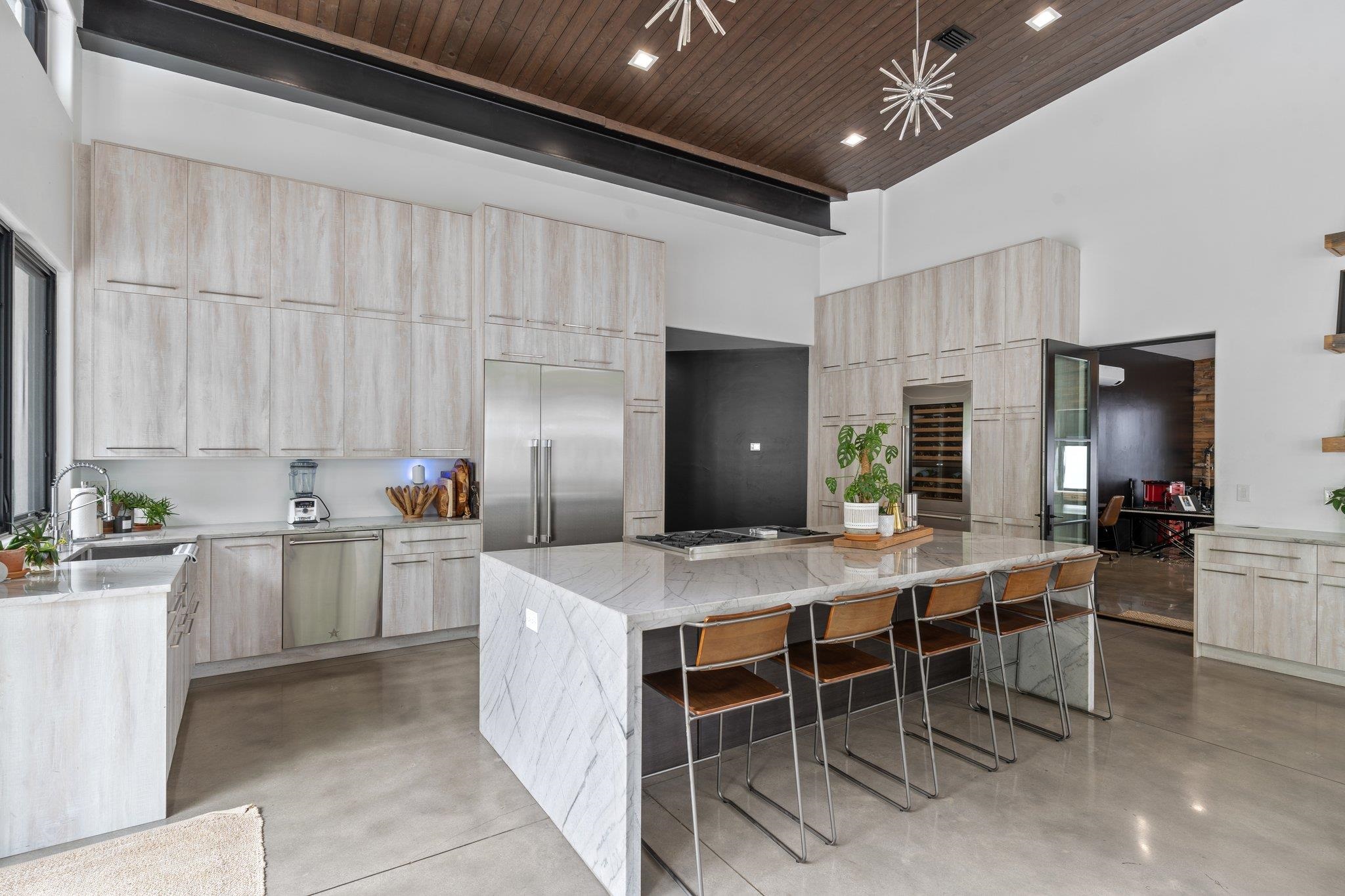 719 Middlebrooks Circle