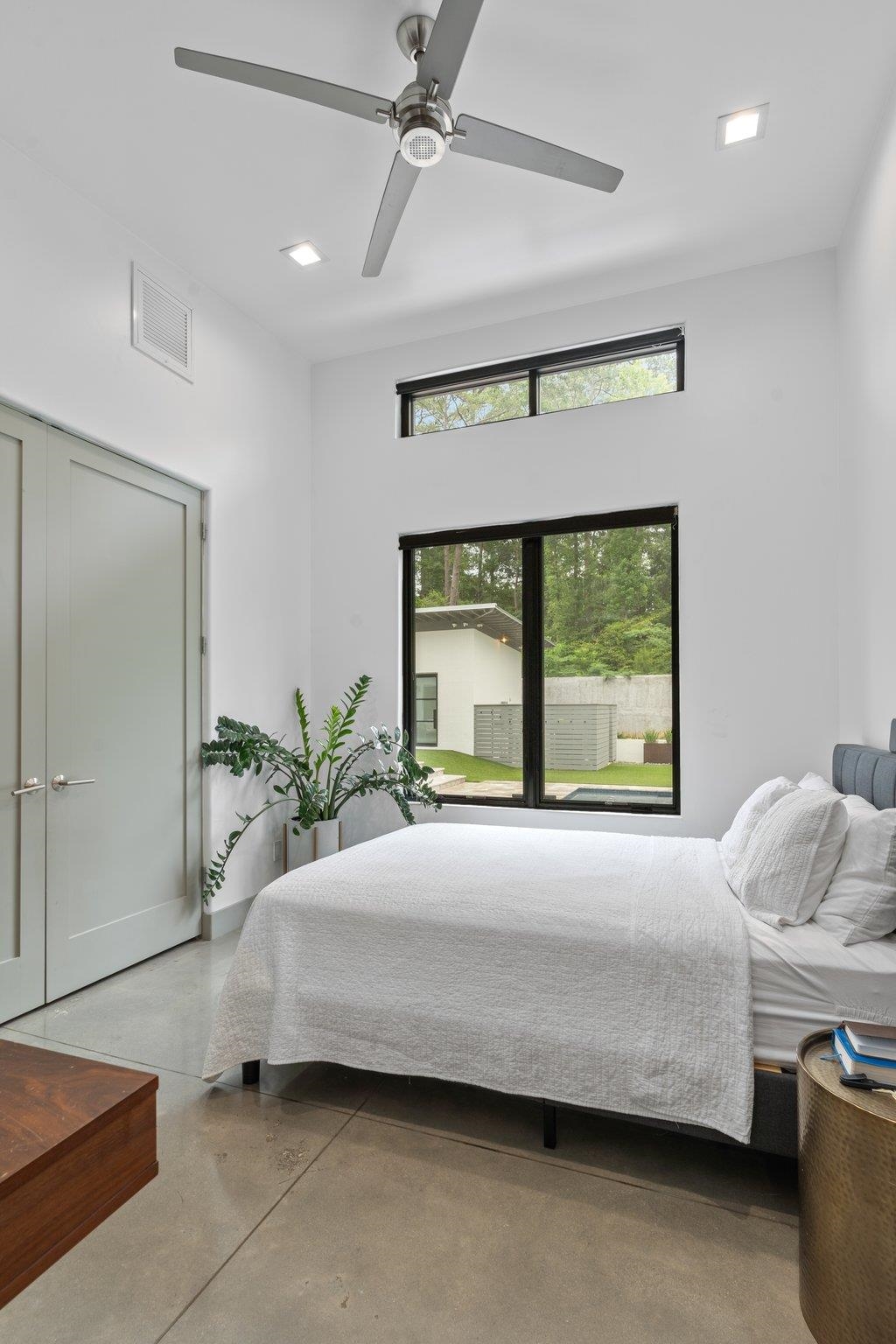 719 Middlebrooks Circle