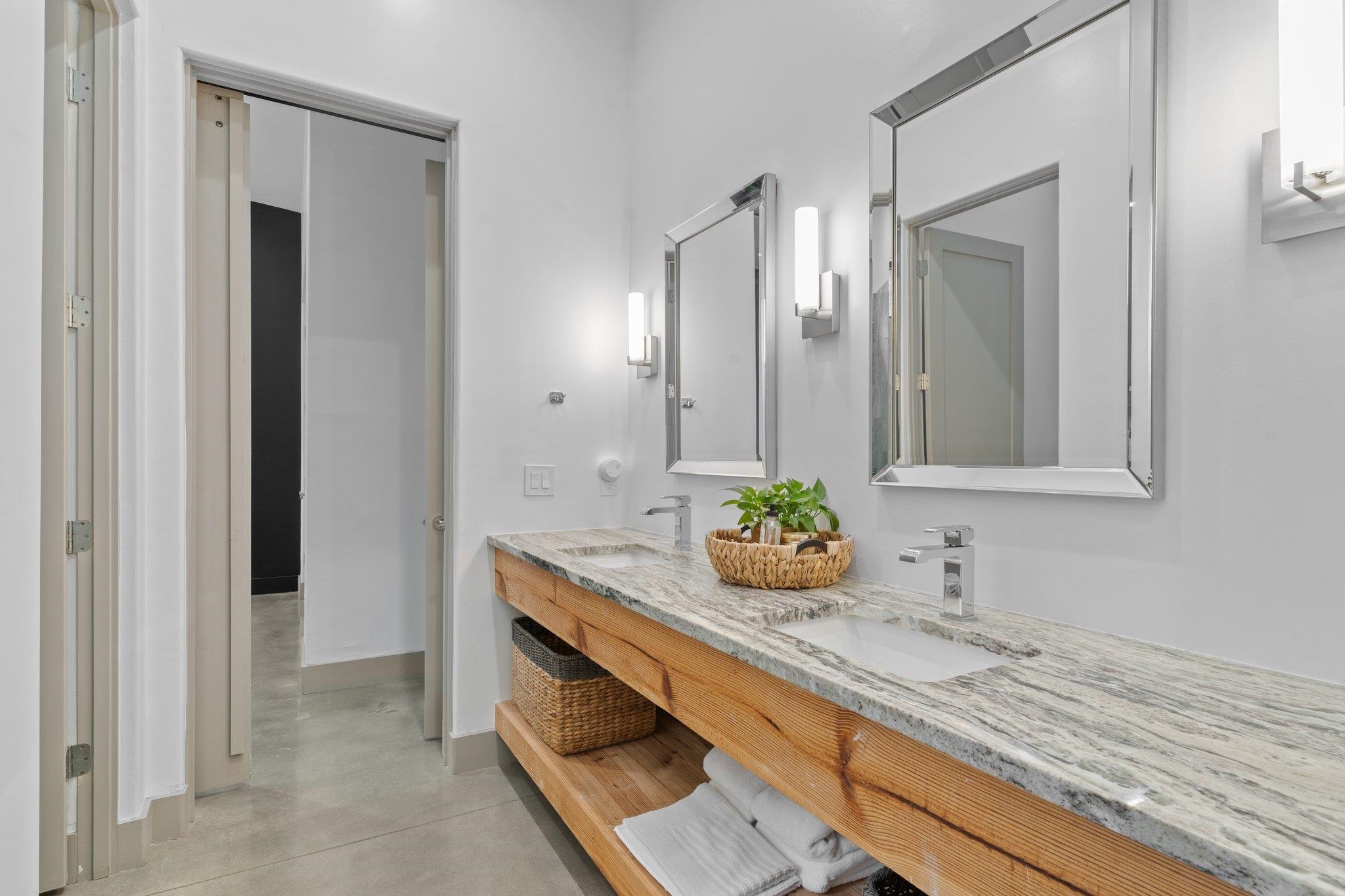 719 Middlebrooks Circle