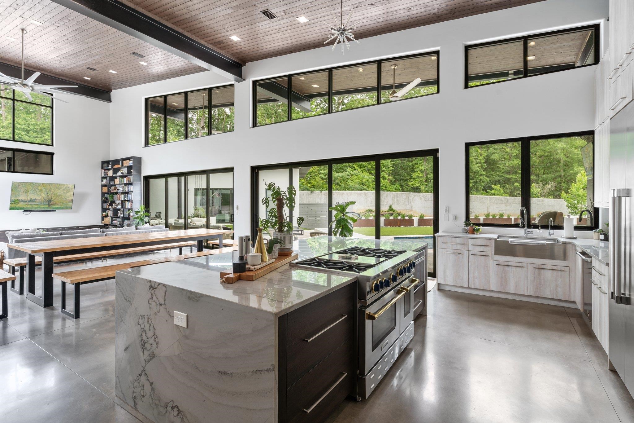 719 Middlebrooks Circle