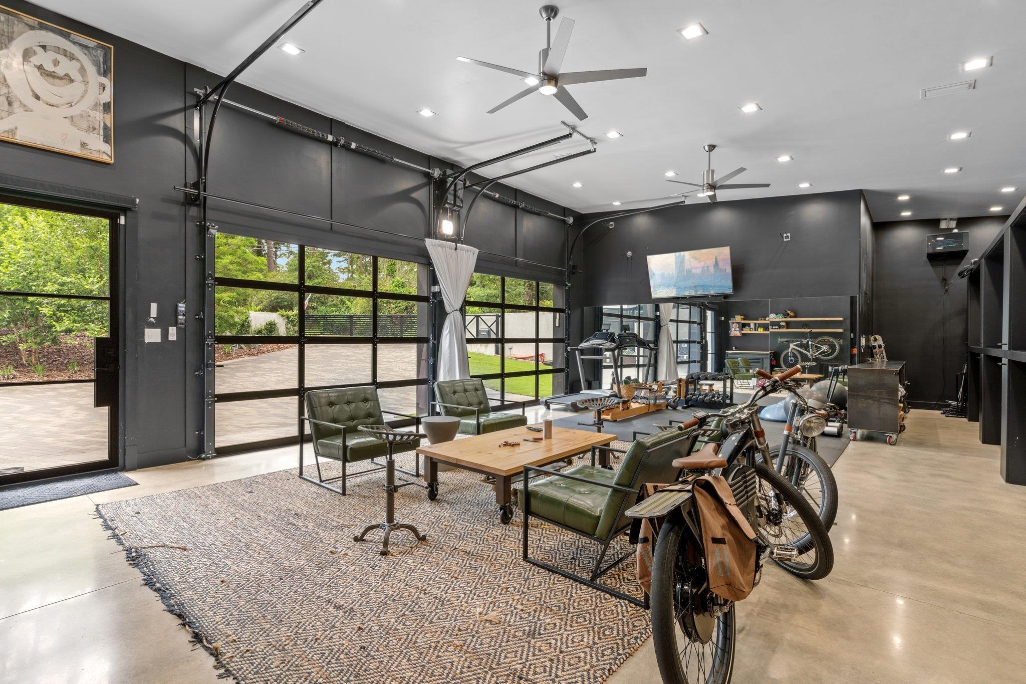 719 Middlebrooks Circle