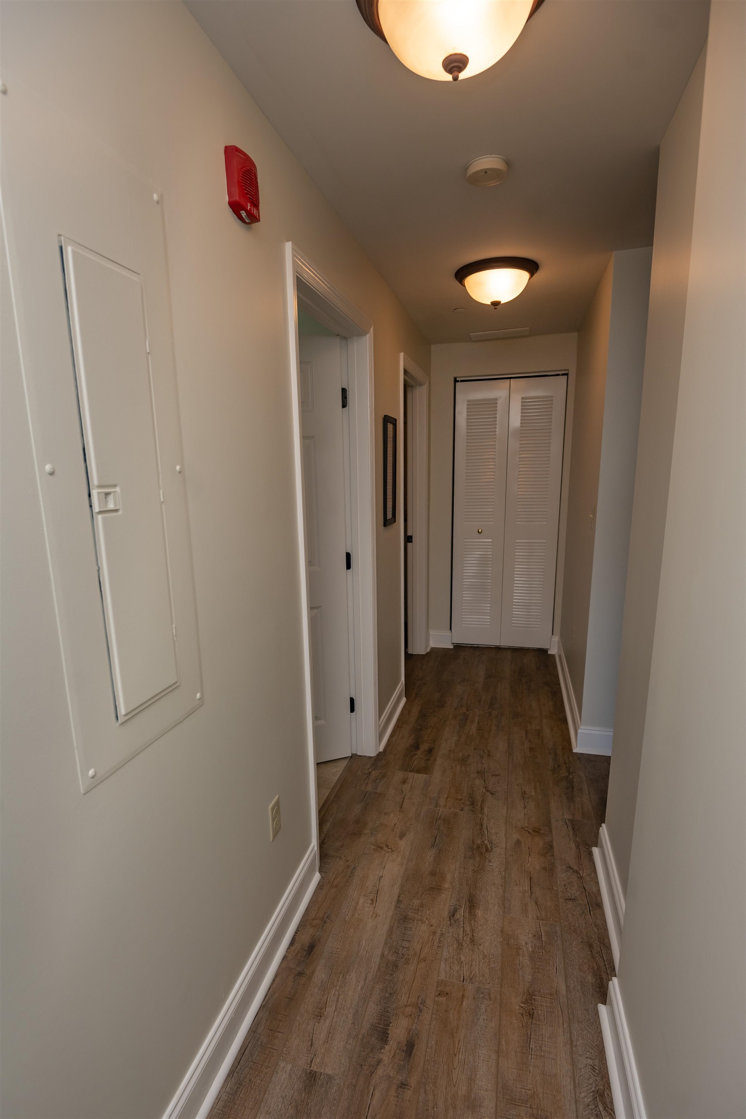 215 W College Avenue Unit: 905