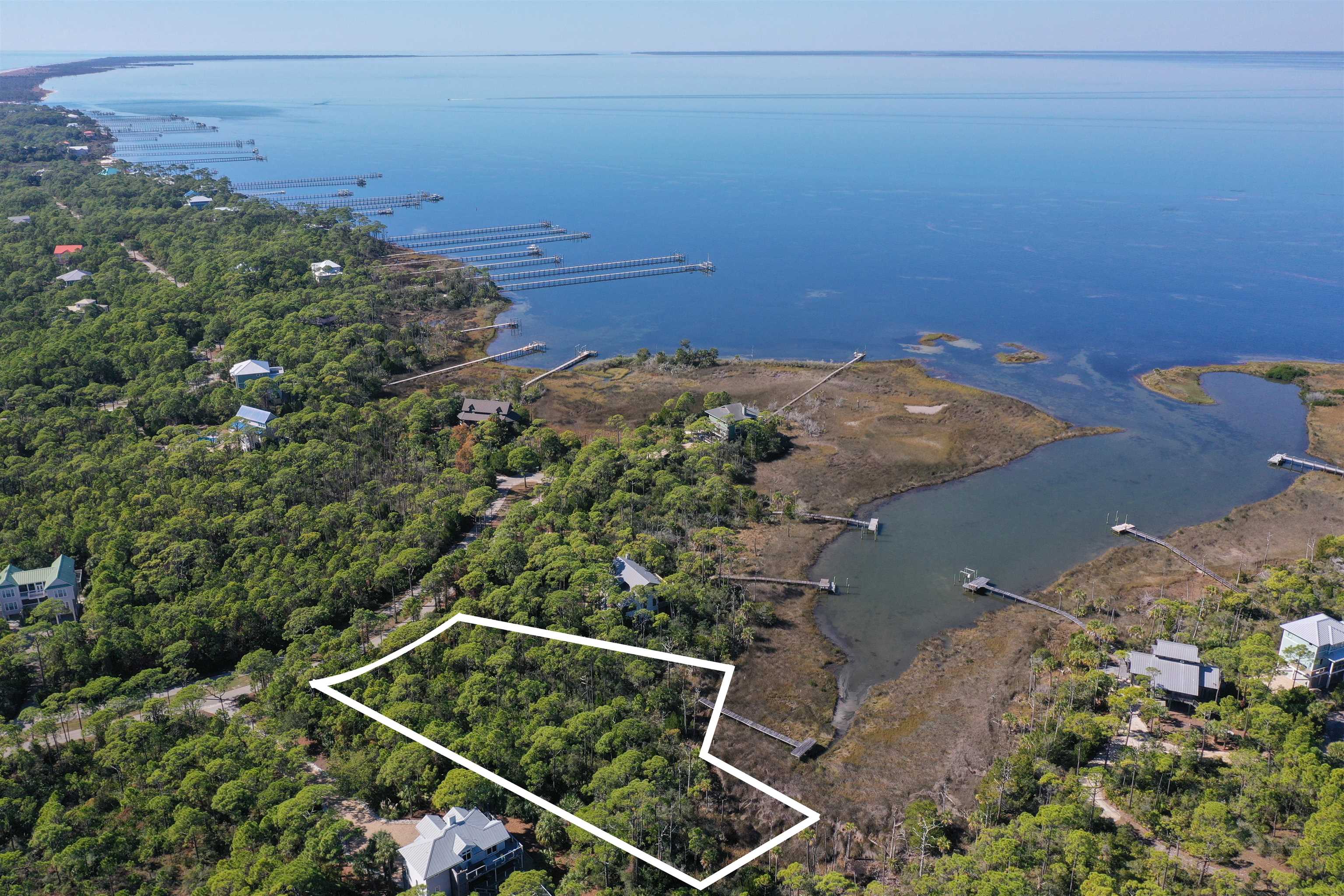 1909 SMUGGLERS COVE Road