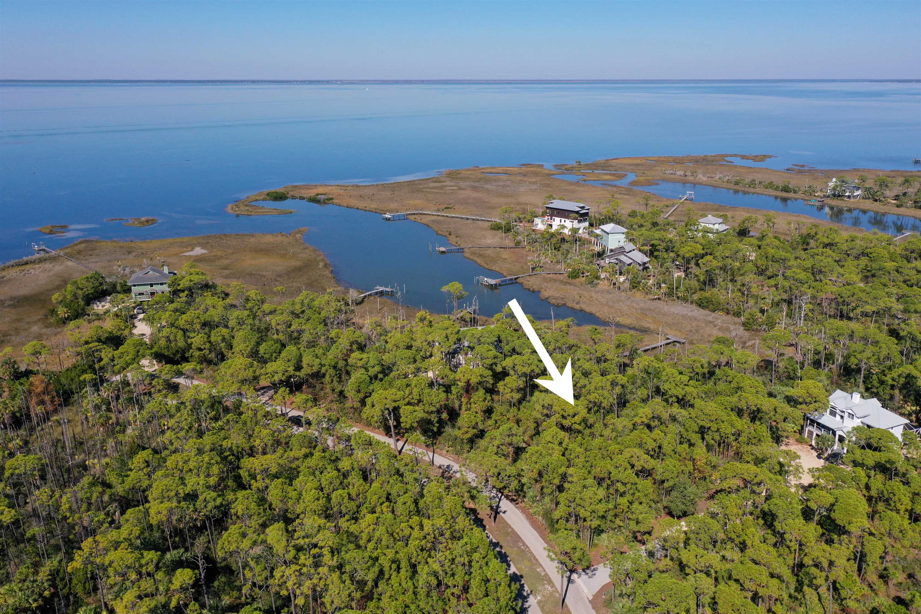1909 SMUGGLERS COVE Road