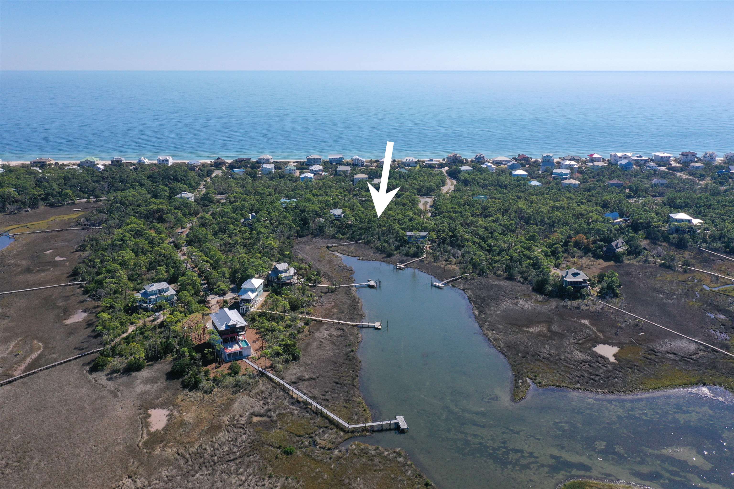 1909 SMUGGLERS COVE Road