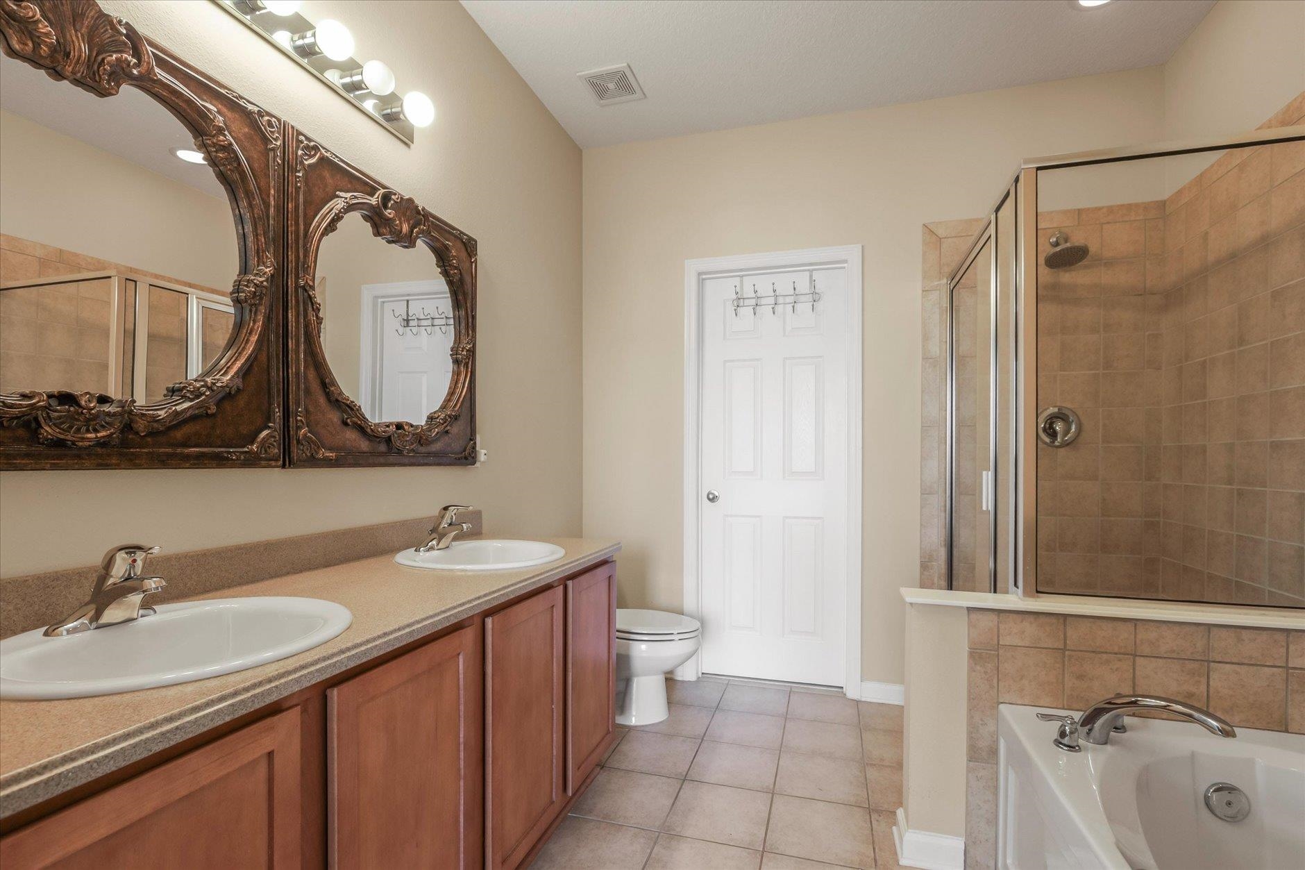 4280 Four Oaks Boulevard