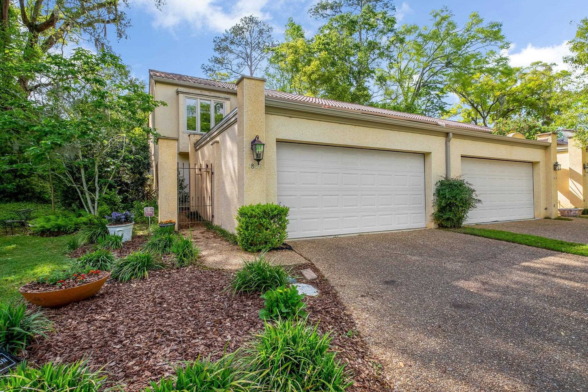 1806 ATLANTIS Place