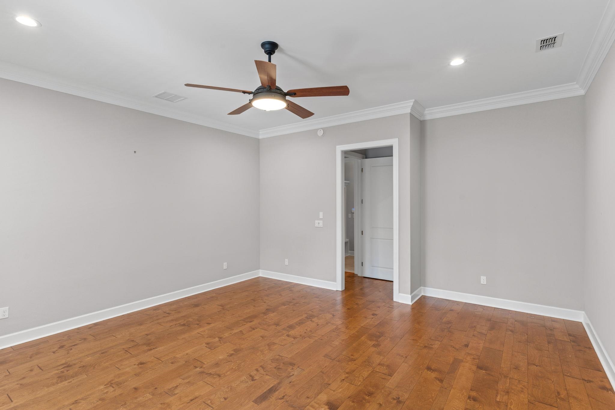 9711 Faraway Farm Road