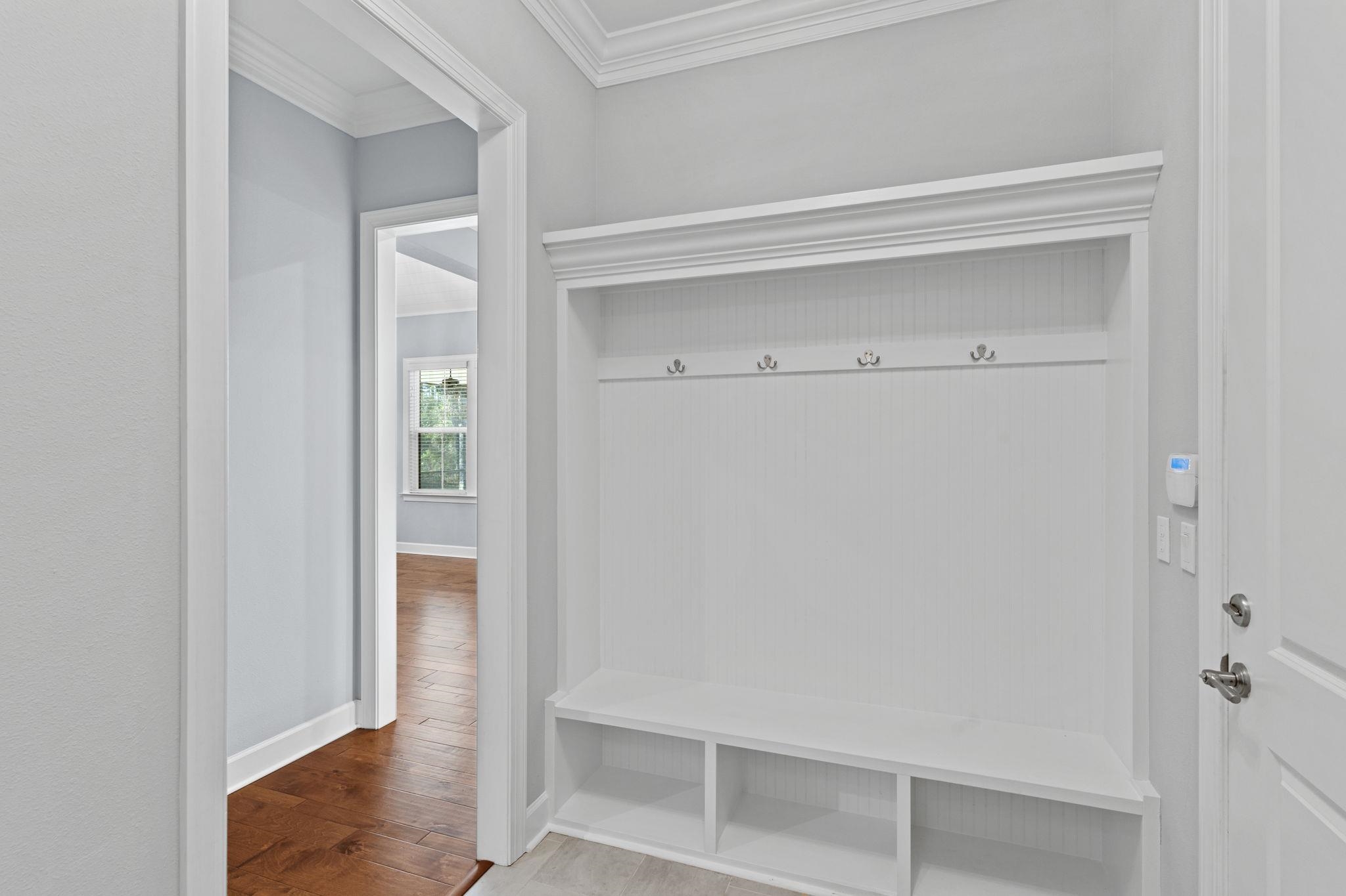 9711 Faraway Farm Road