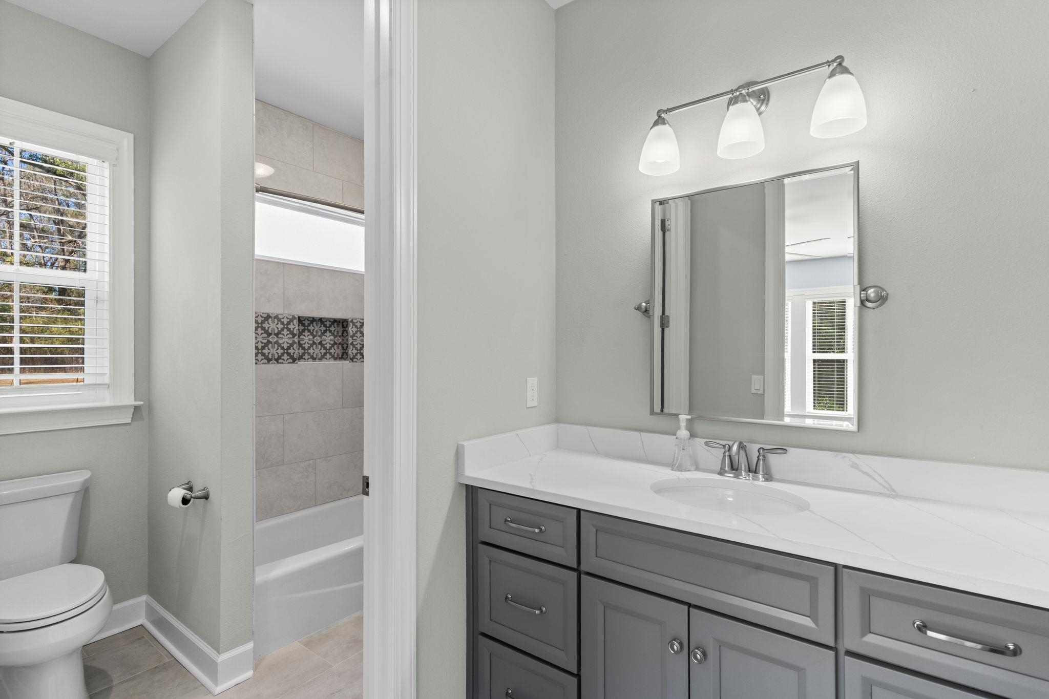 9711 Faraway Farm Road