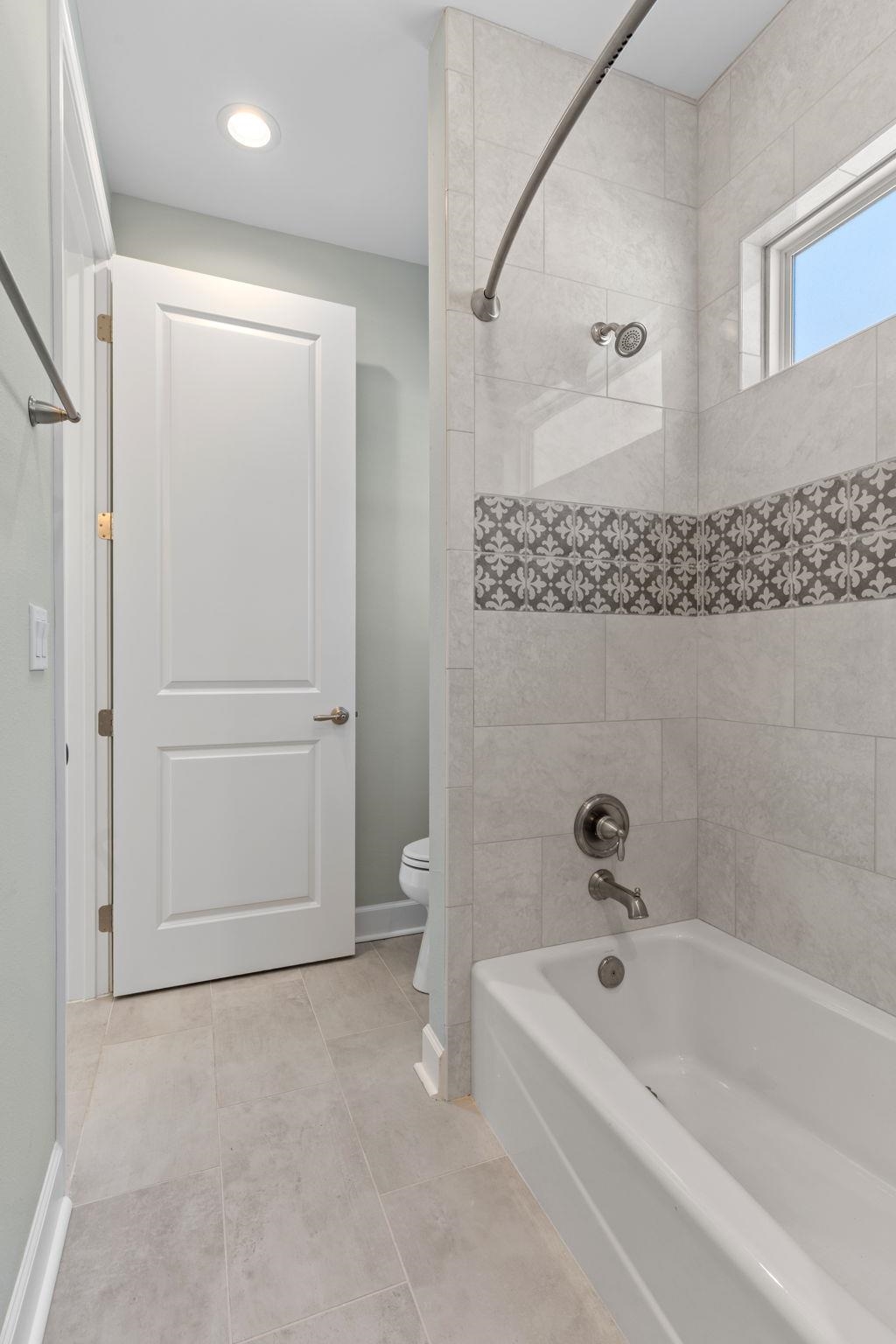 9711 Faraway Farm Road