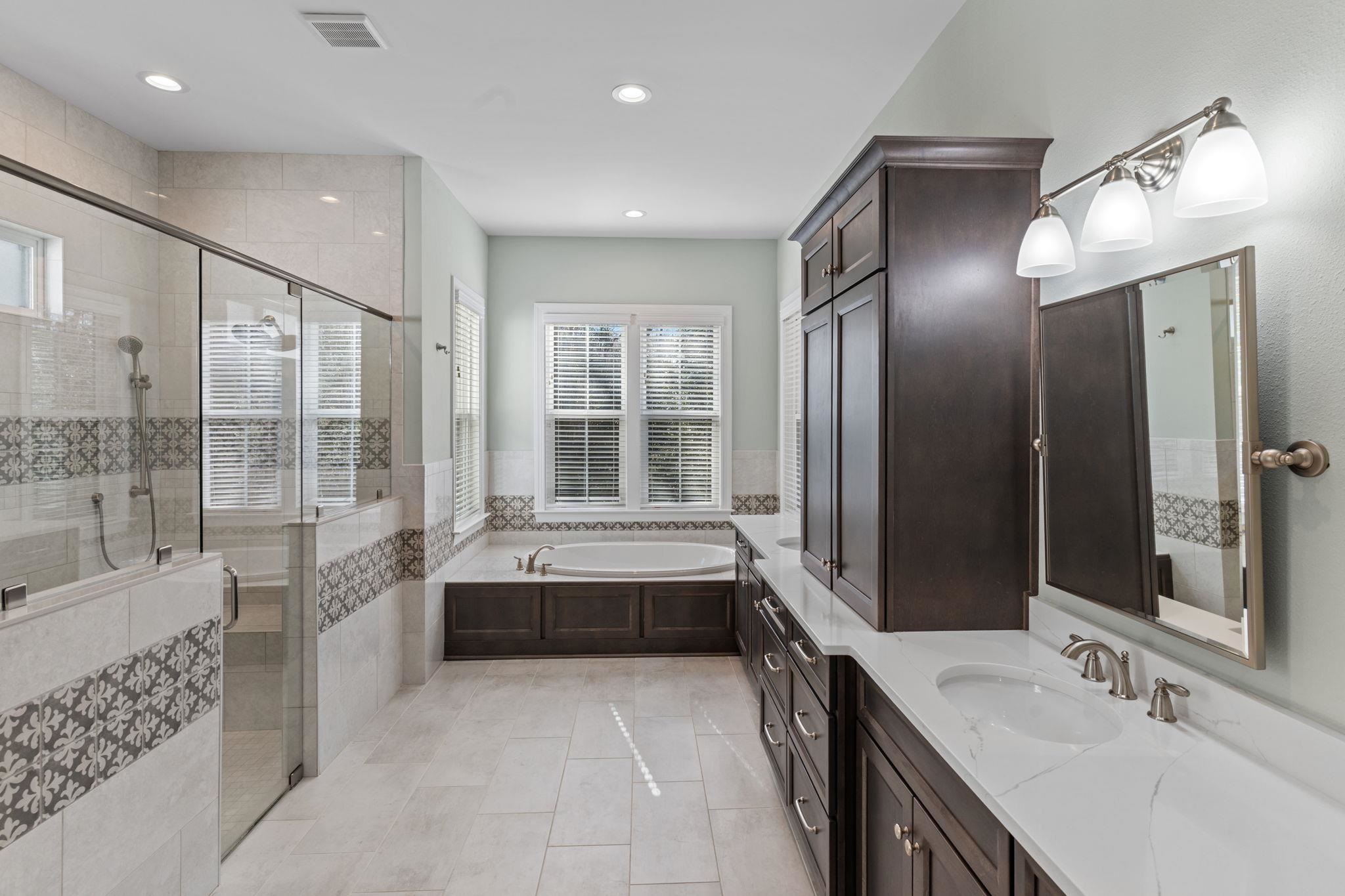 9711 Faraway Farm Road