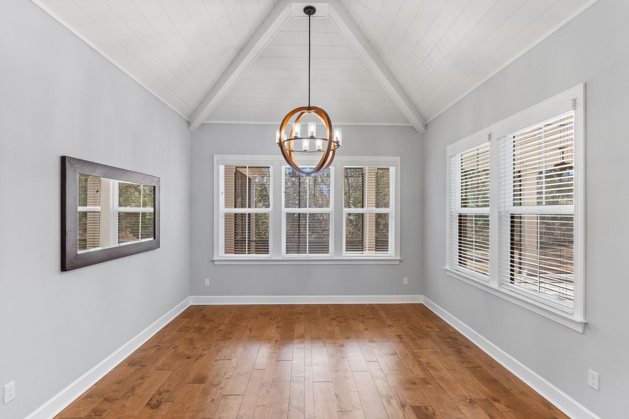 9711 Faraway Farm Road