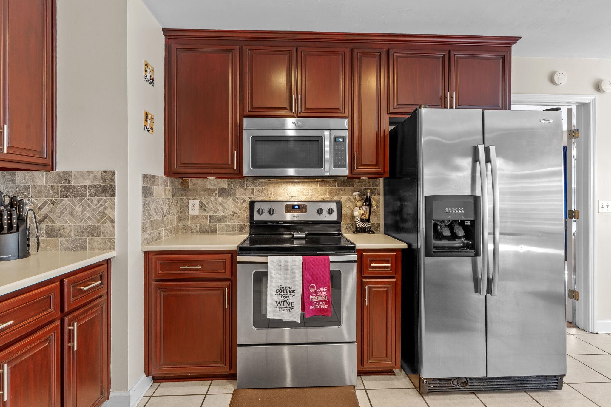 1259 CONSERVANCY Drive