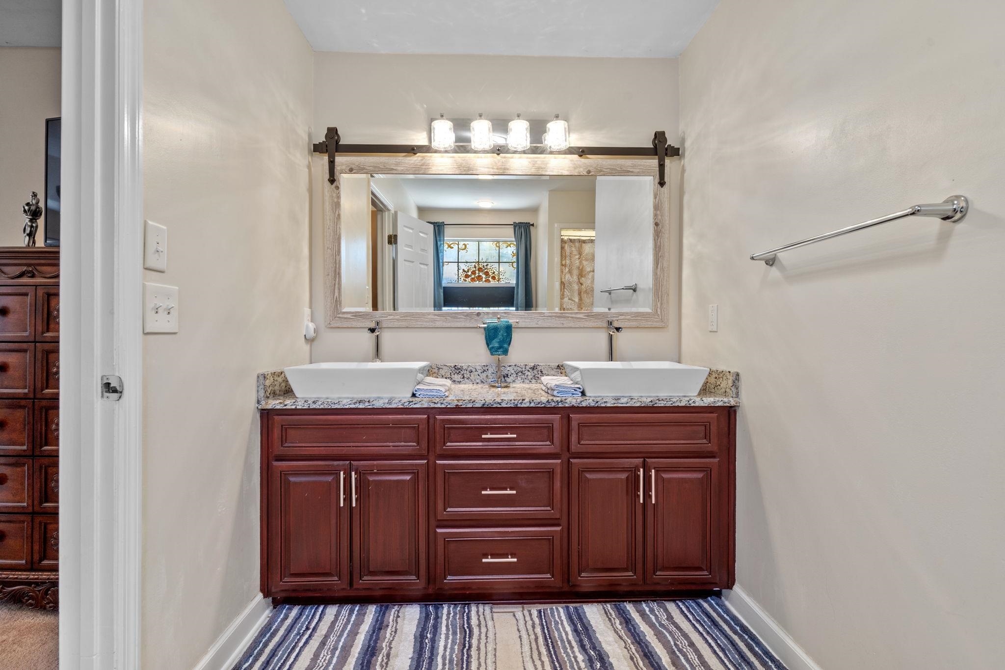 1259 CONSERVANCY Drive