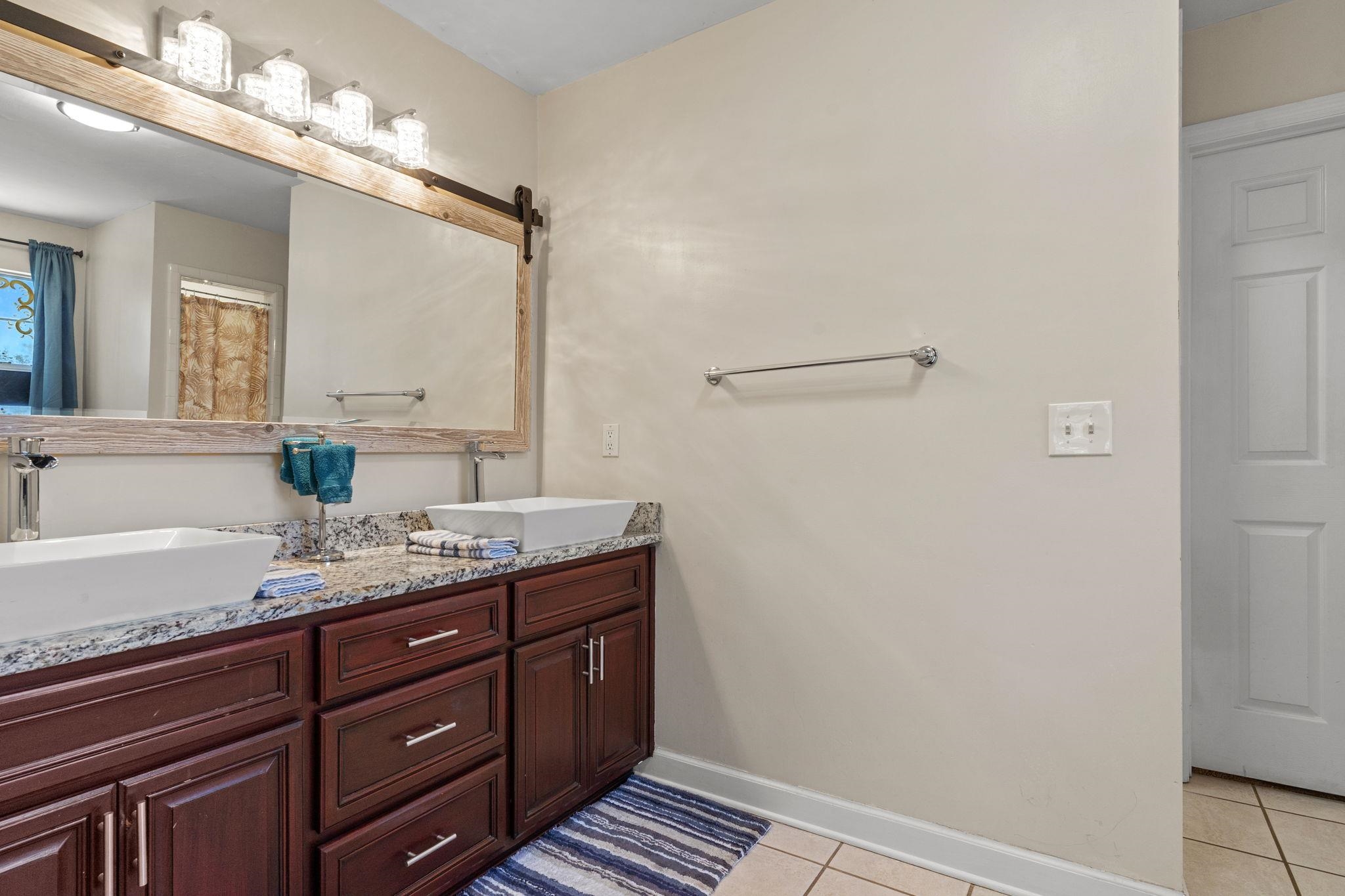 1259 CONSERVANCY Drive