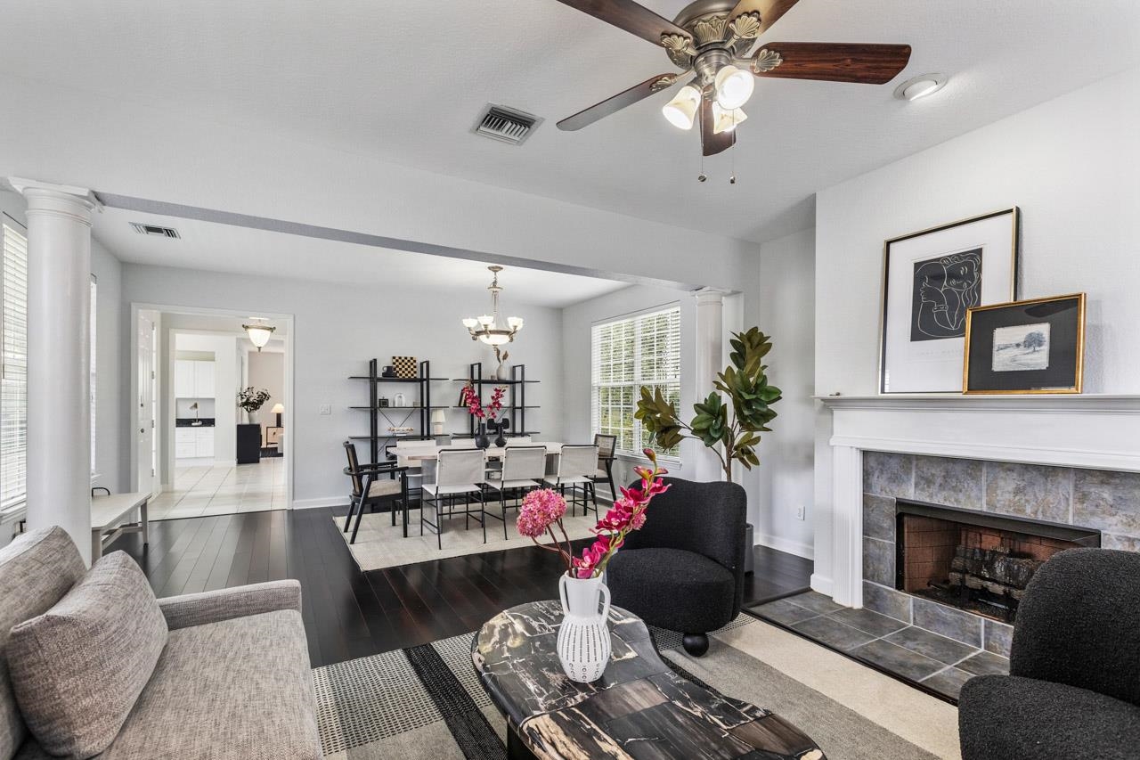 2123 Fernleigh Drive