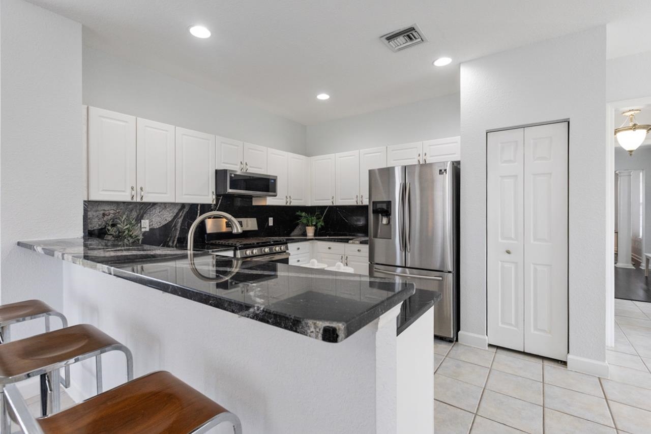 2123 Fernleigh Drive