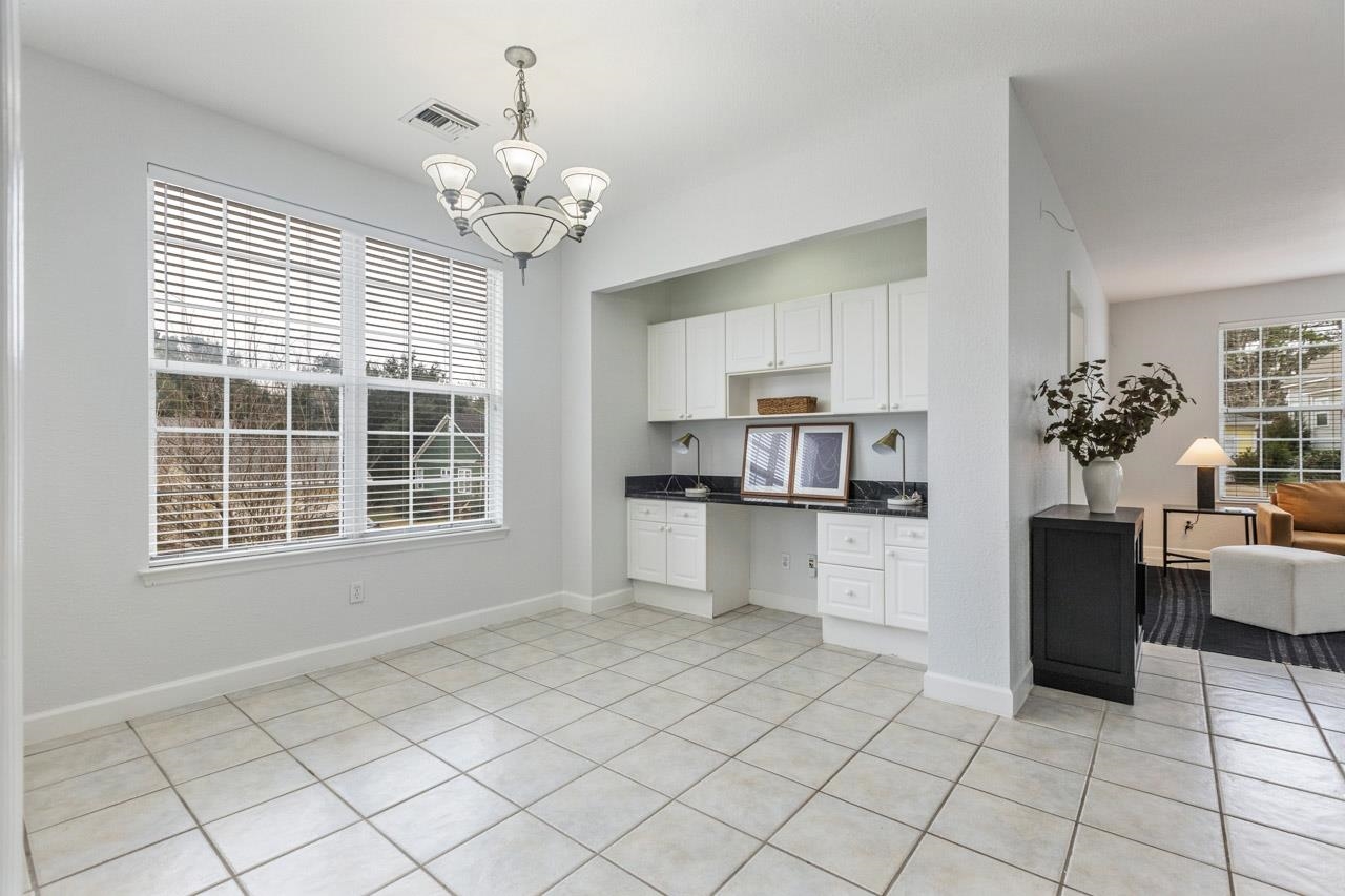 2123 Fernleigh Drive