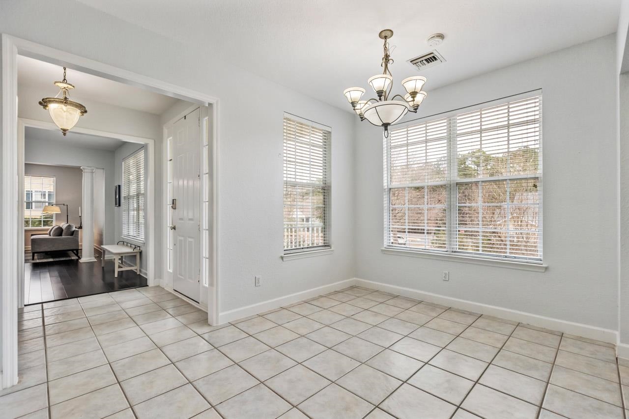 2123 Fernleigh Drive