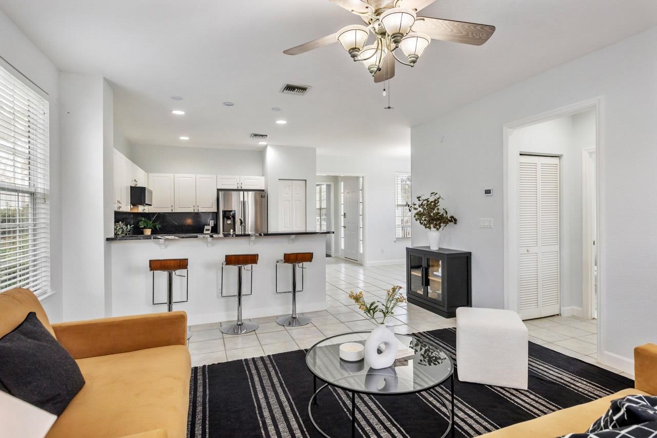 2123 Fernleigh Drive
