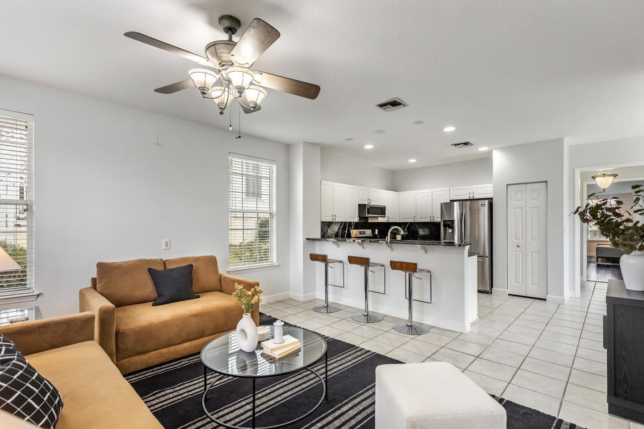 2123 Fernleigh Drive