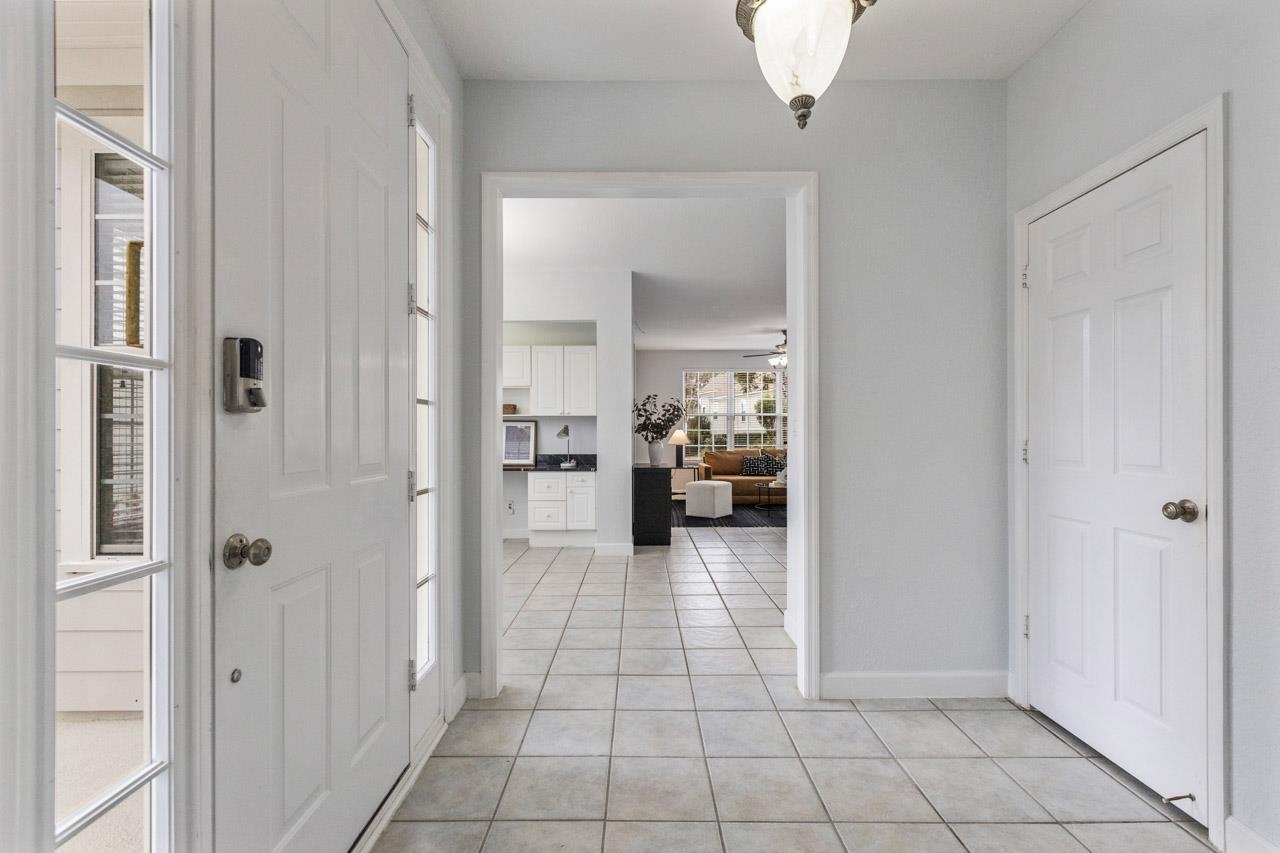 2123 Fernleigh Drive