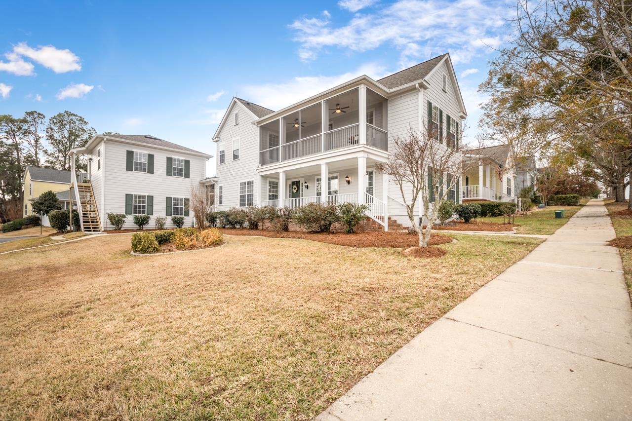 2123 Fernleigh Drive