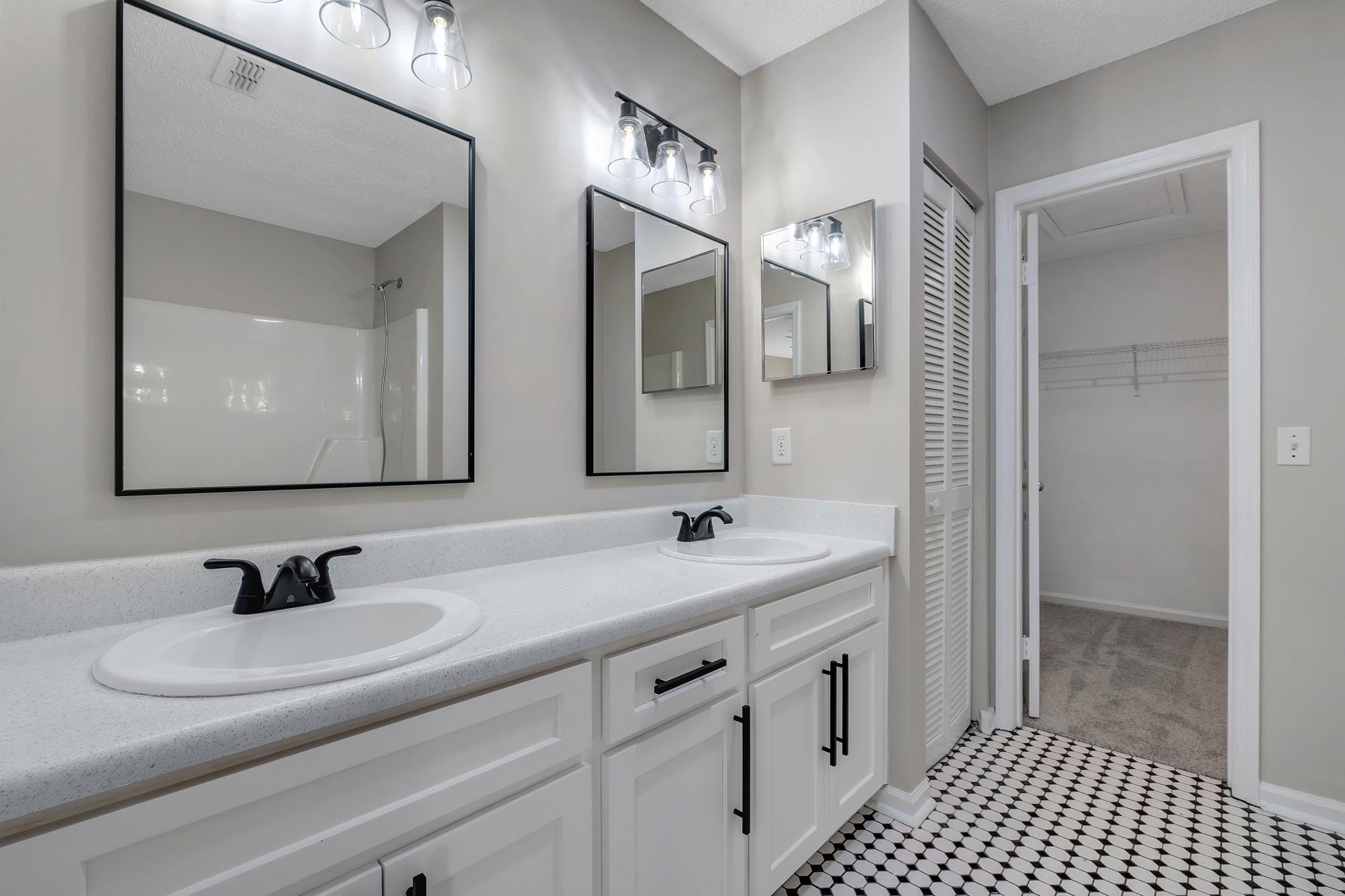 3523 Daylily Lane