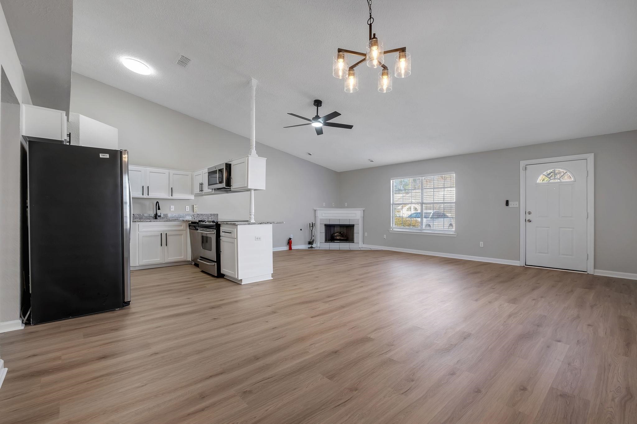 3523 Daylily Lane