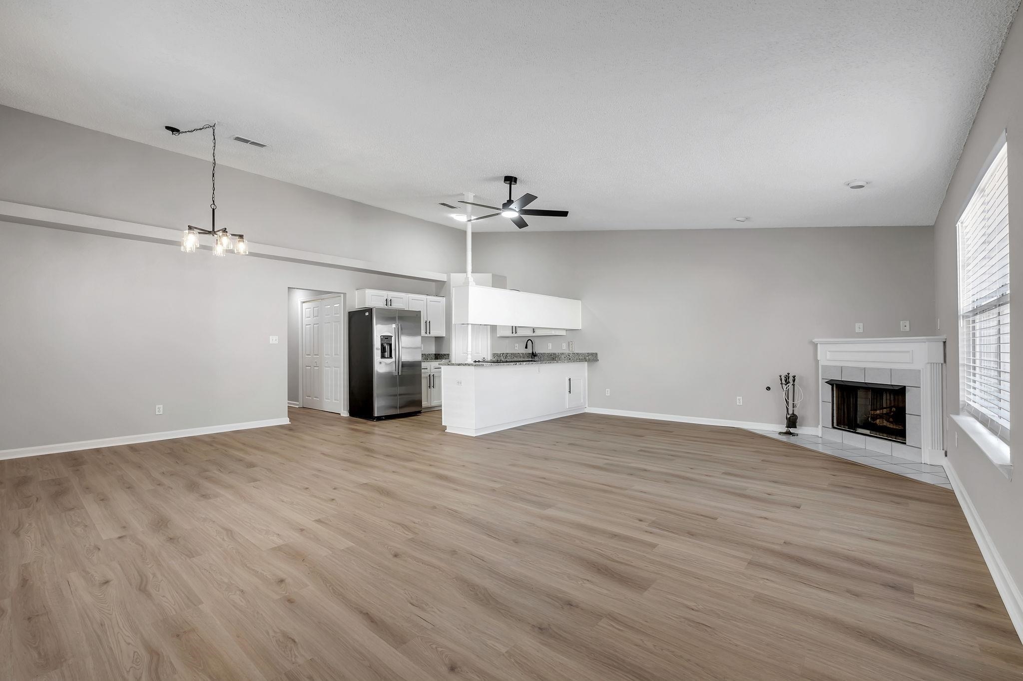 3523 Daylily Lane