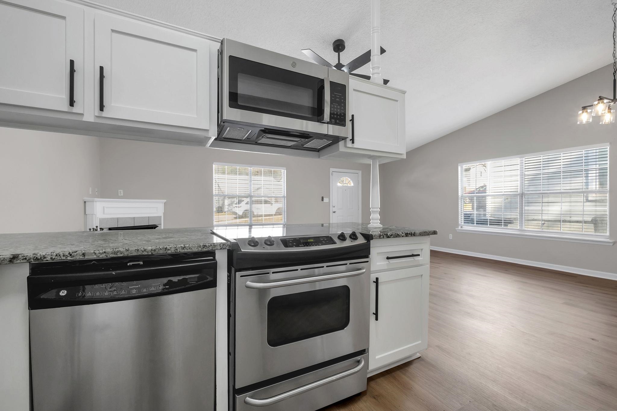 3523 Daylily Lane