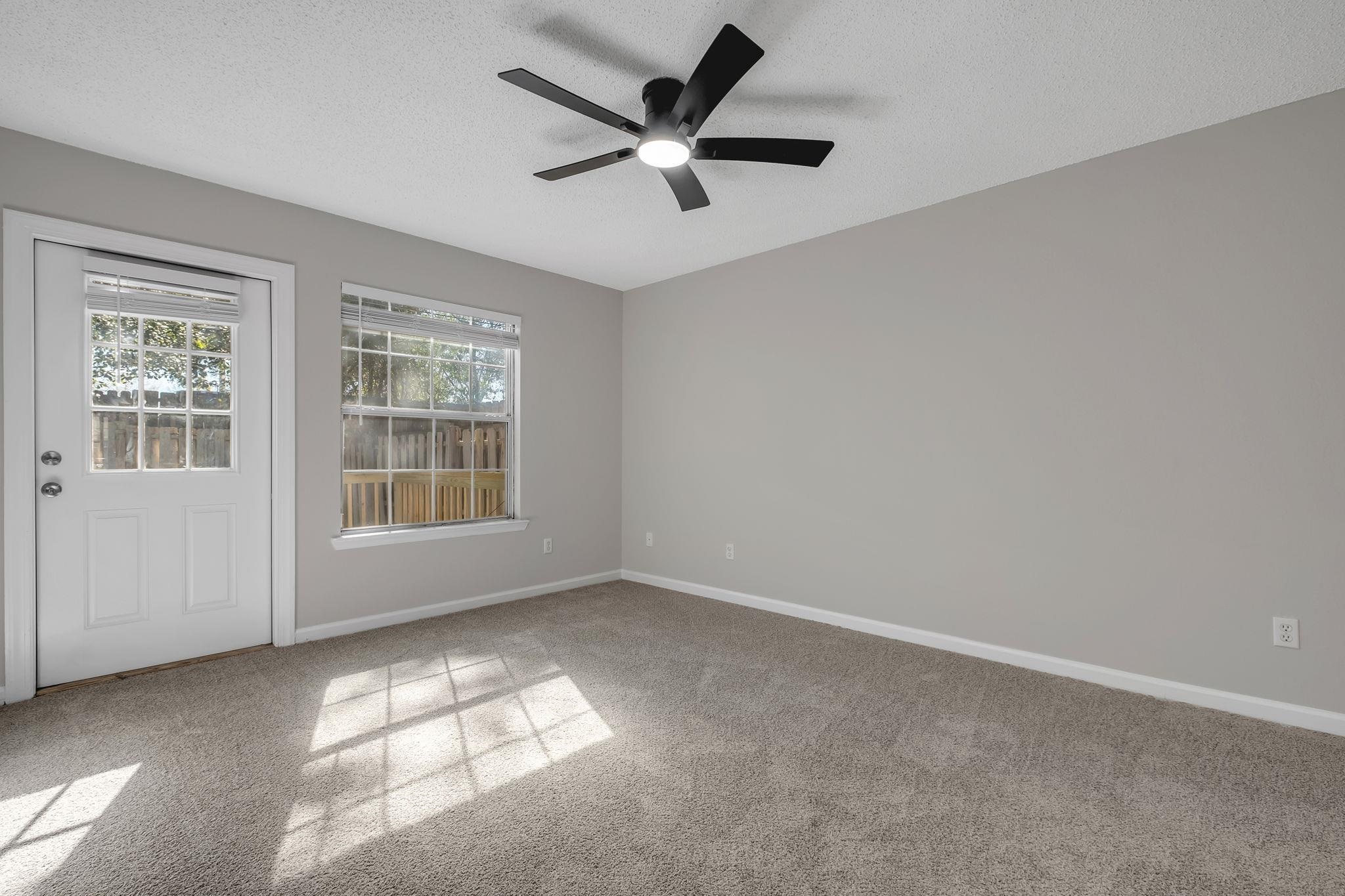 3523 Daylily Lane